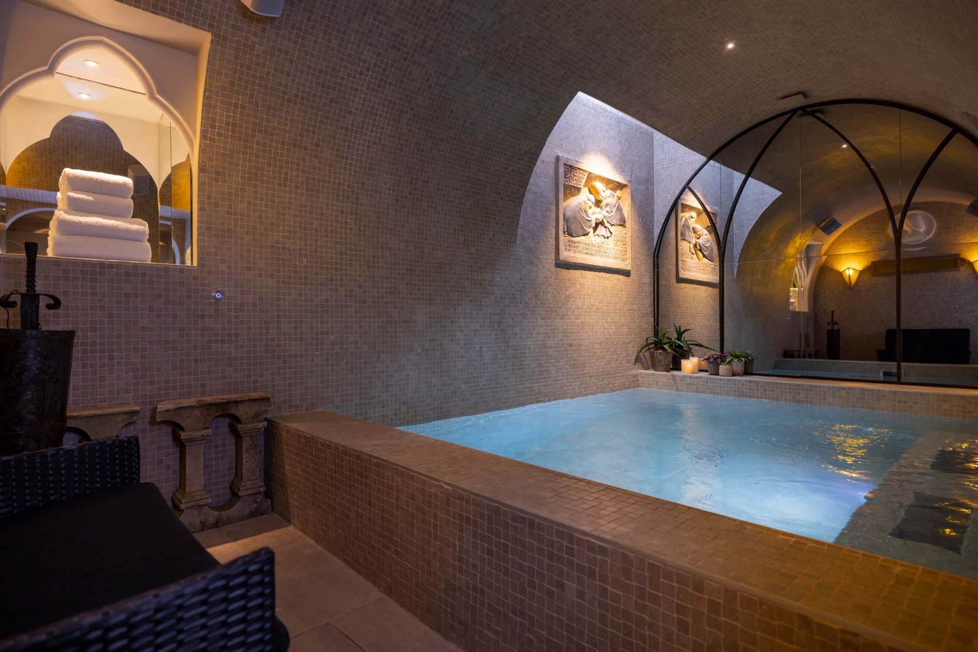 Maison Cardinal Furstemberg Spa Pool