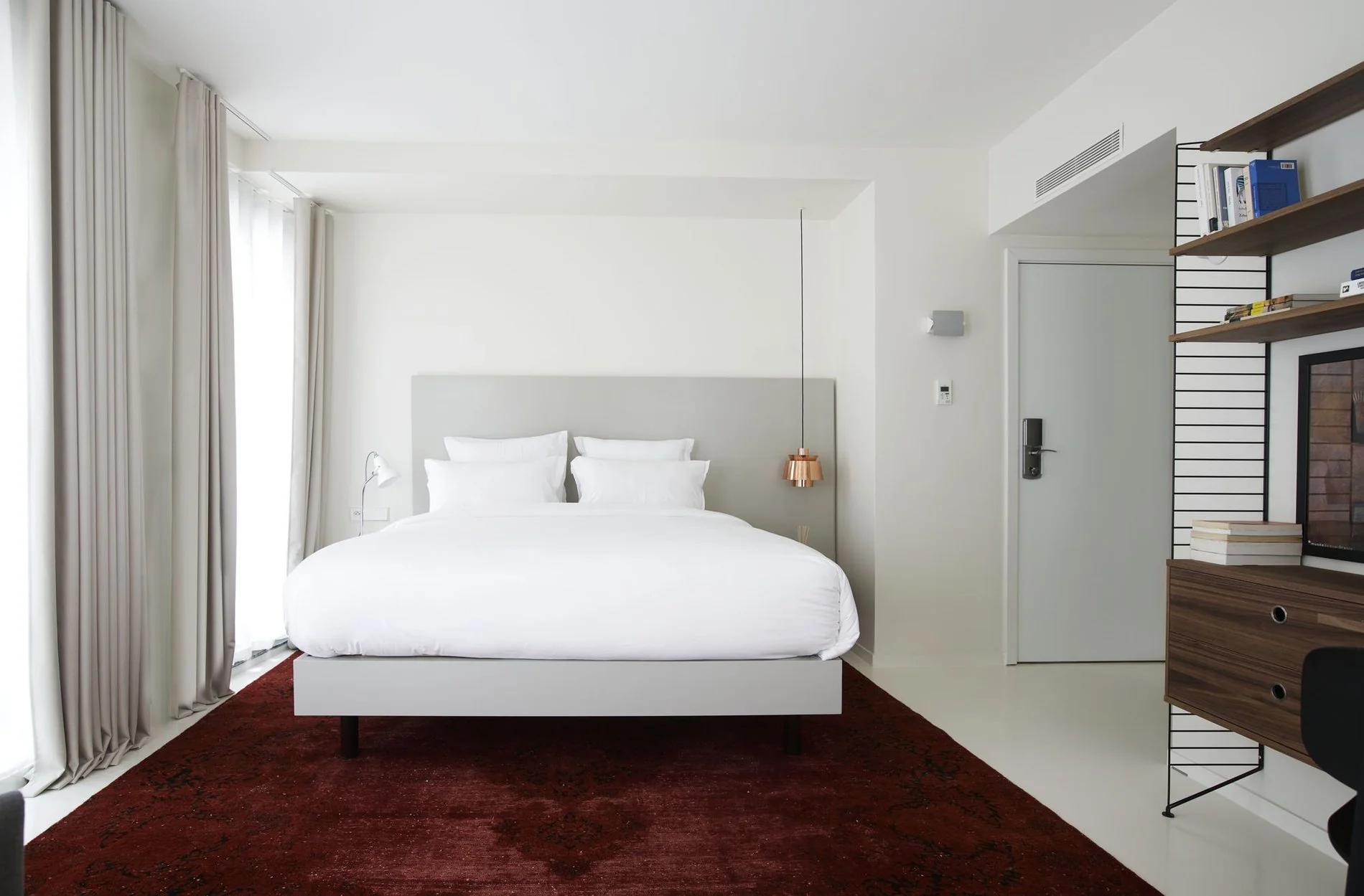 Club Room — 9Hotel Sablon, comfort for a weekend in Brussels