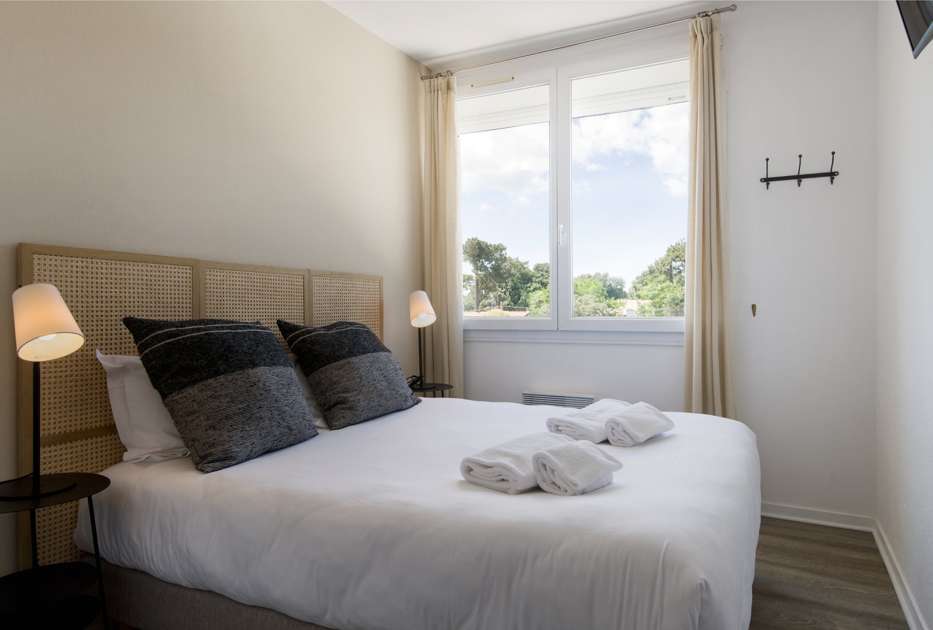 83197ba0-7b6e-446a-9f38-a72ba184824a