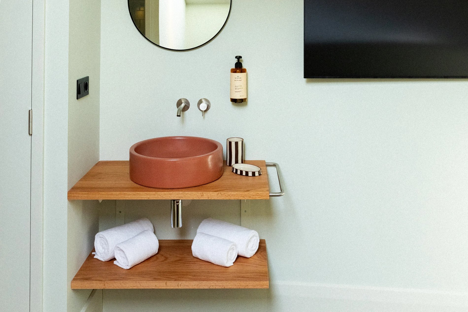 839c8edb-e0dd-49eb-a444-298ef9fe0f4e