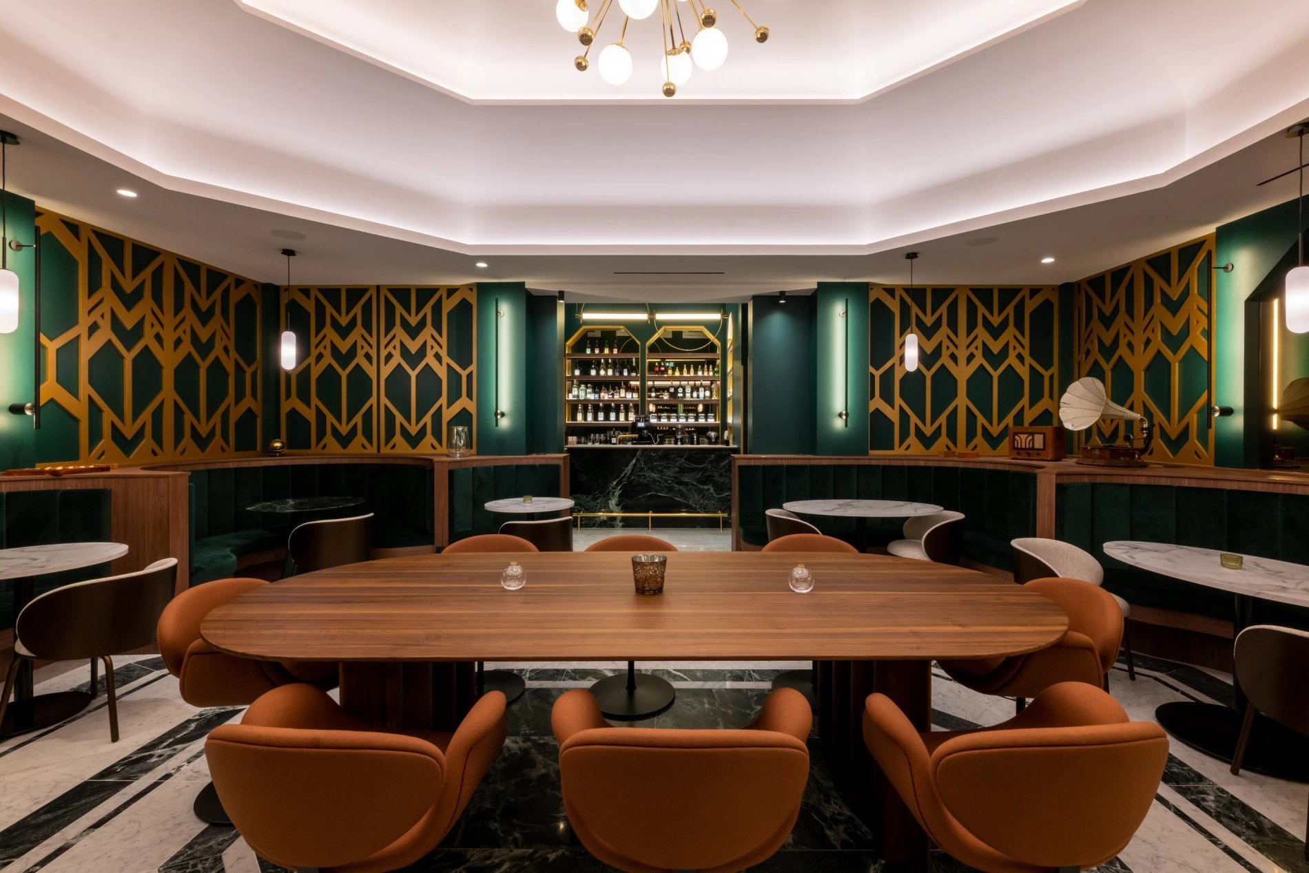 83e87e32-f8d1-4570-918e-17d40affb99a