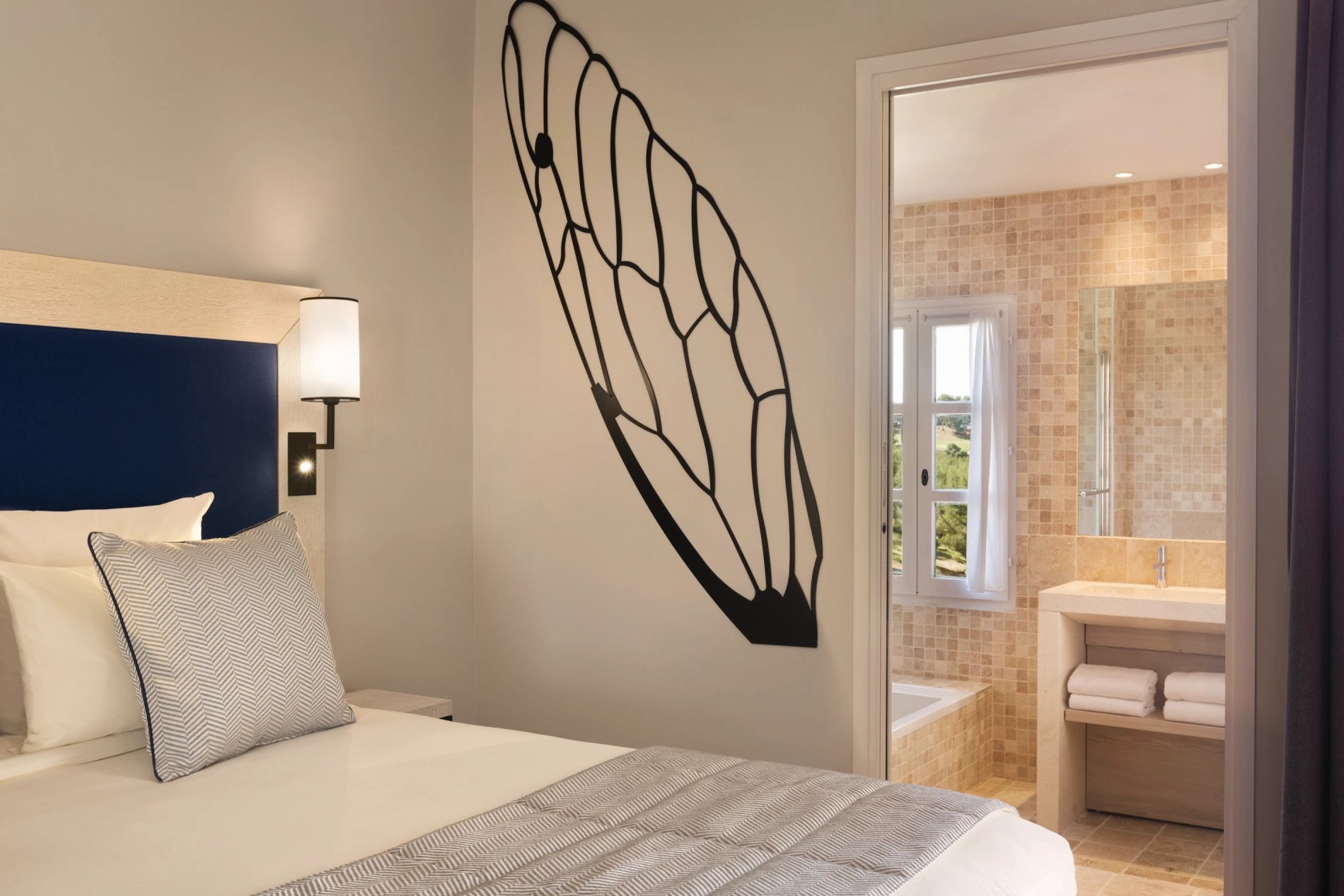 Deluxe Room with Golf & Sea View at the hotel Le Frégate Provence