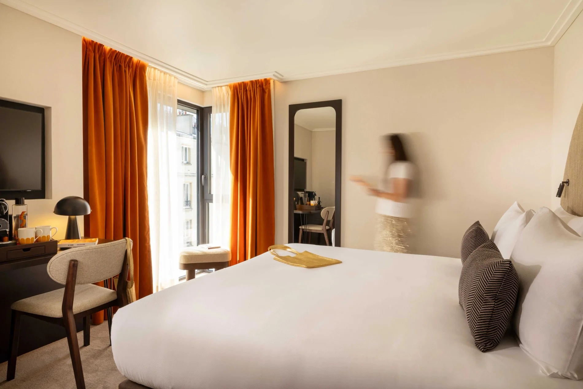 85622567-9ee6-4abf-be26-fb350f97a75c