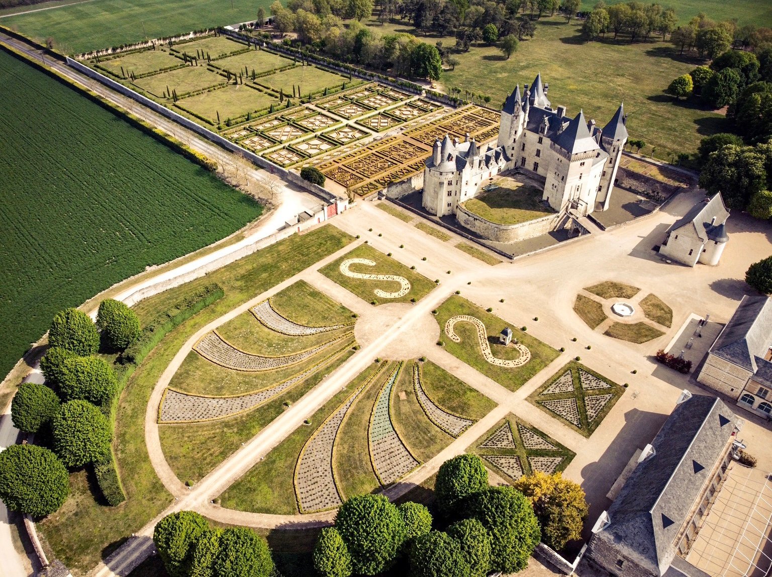 Accès Château Coudray Montpensier