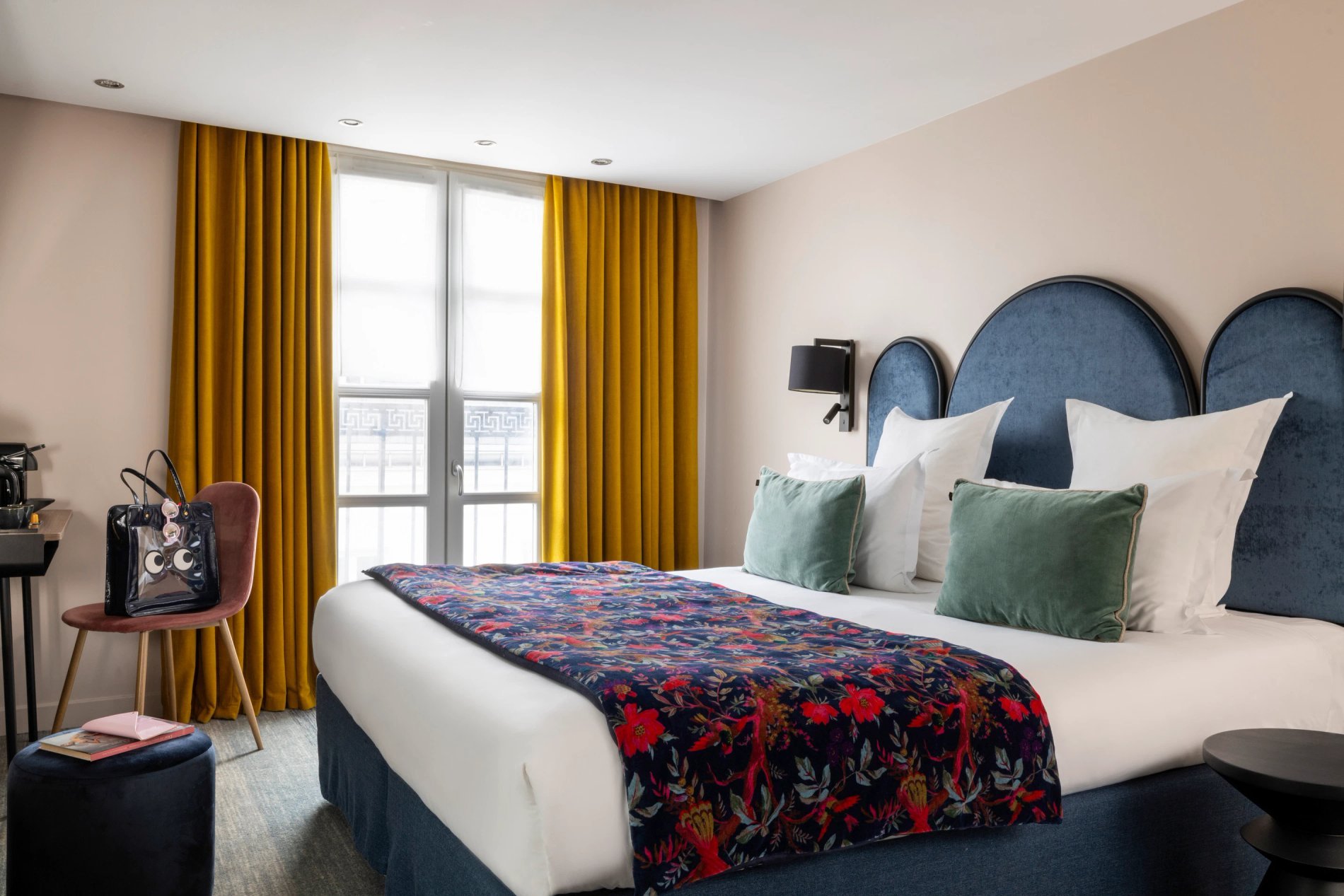 Hôtel Maxim Opéra Chambre Supérieure Bureau Machine à café Nespresso