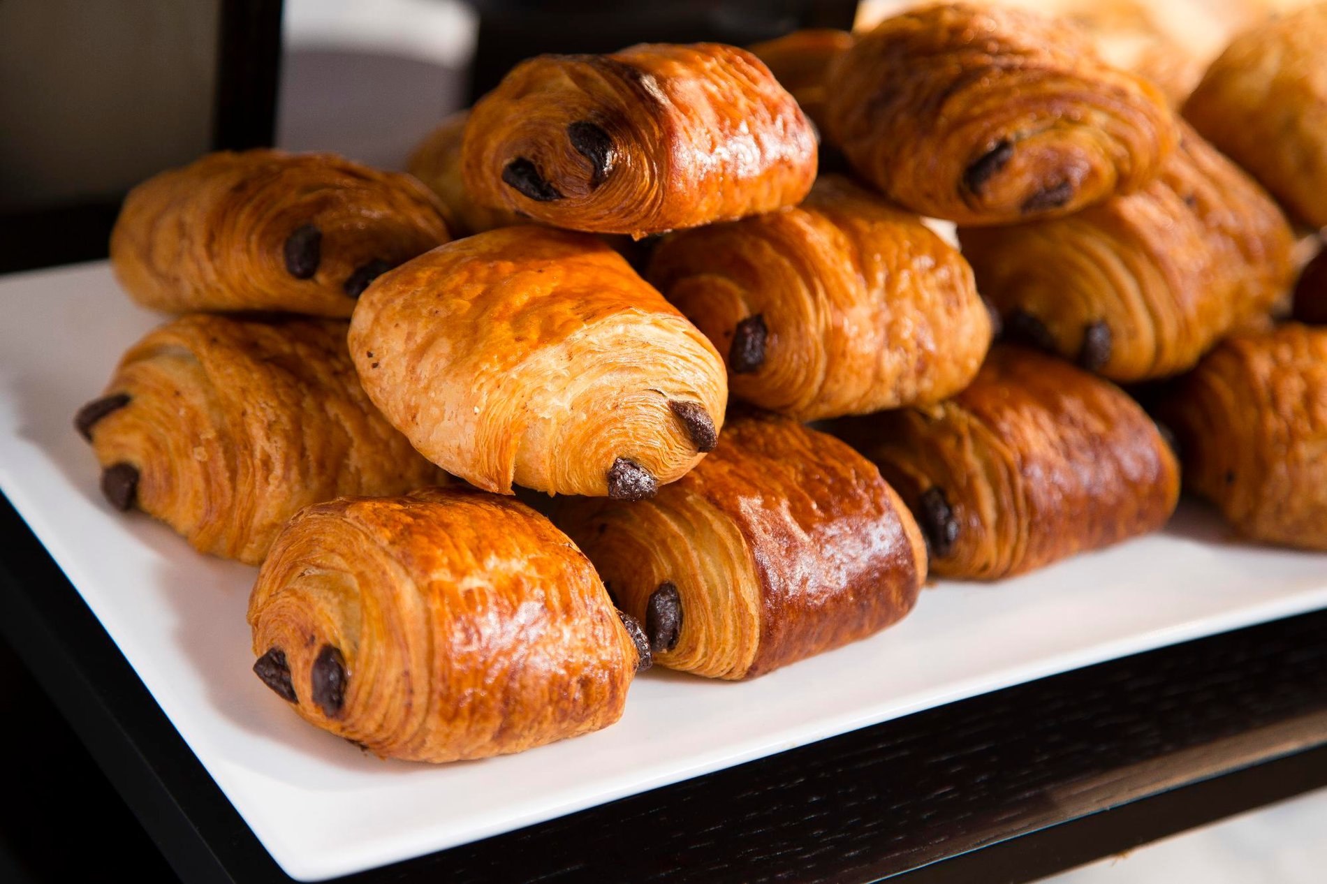 Hotel Les Matins de Paris Breakfast Lounge Buffet