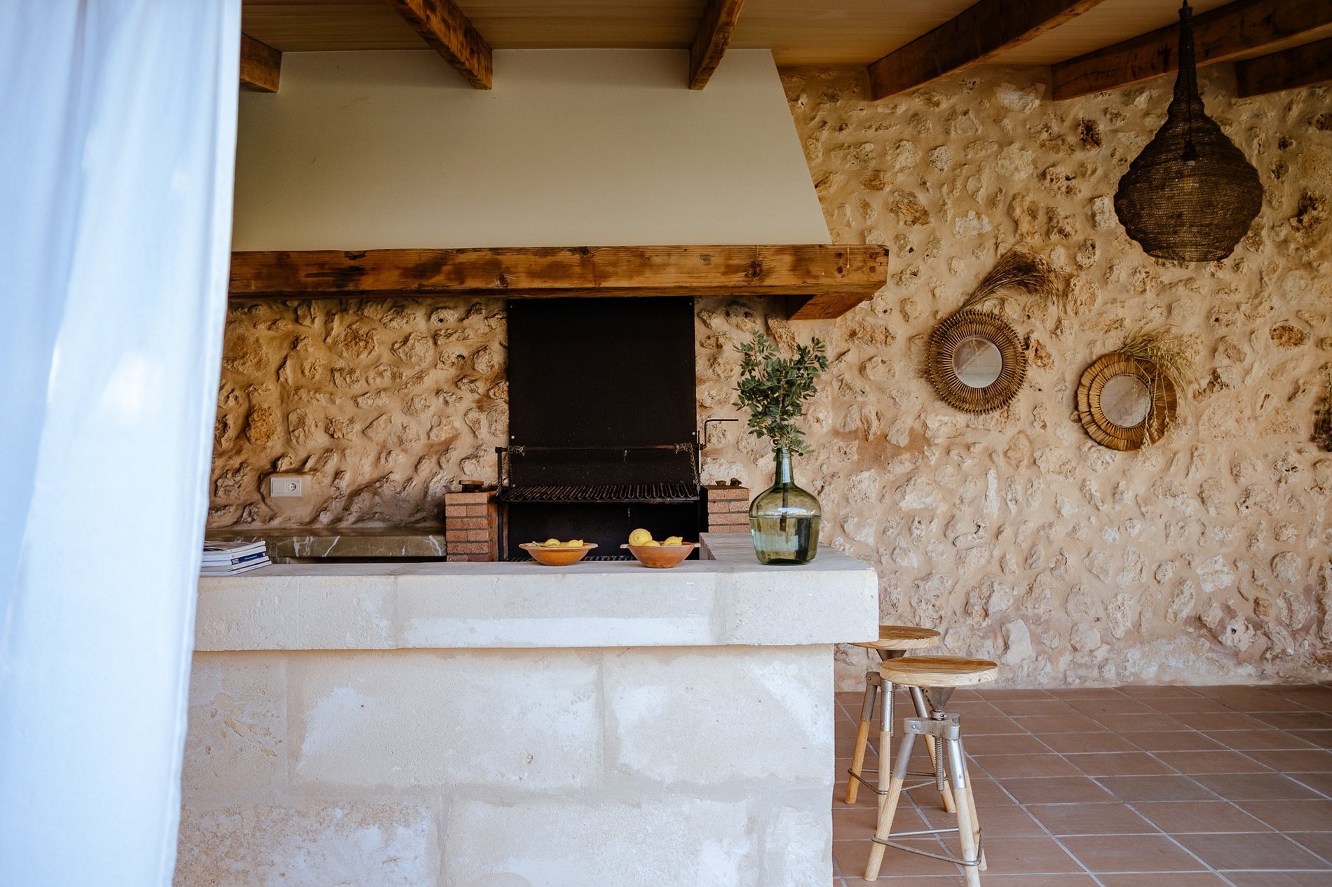 880e98b6-825b-4645-9362-efce21b2bbcb