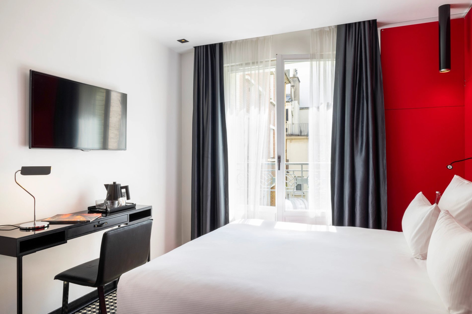 Hôtel Félicien Chambre Classique Couture Bureau