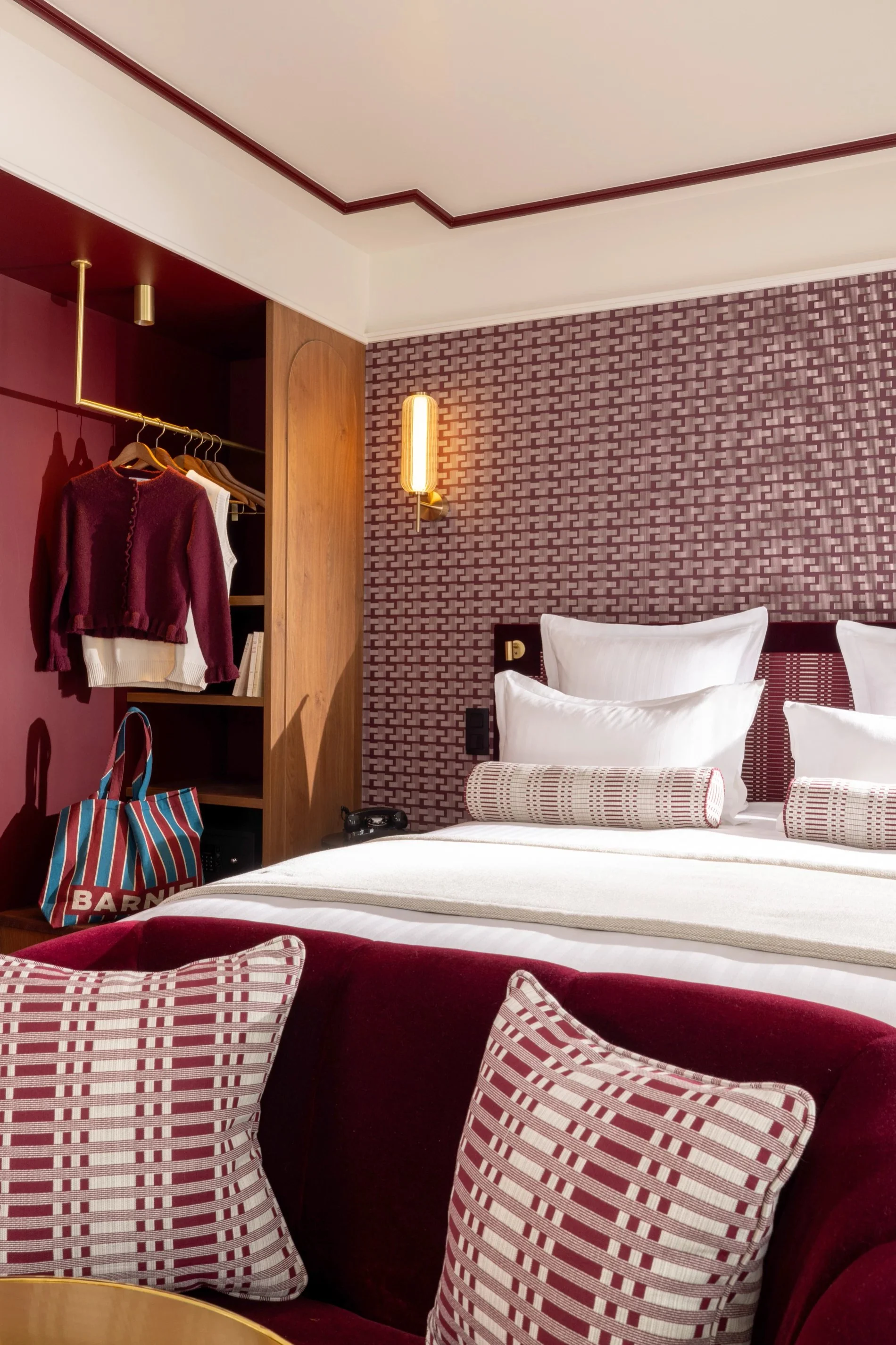 Hôtel Filigrane | Chambre Deluxe Penderie