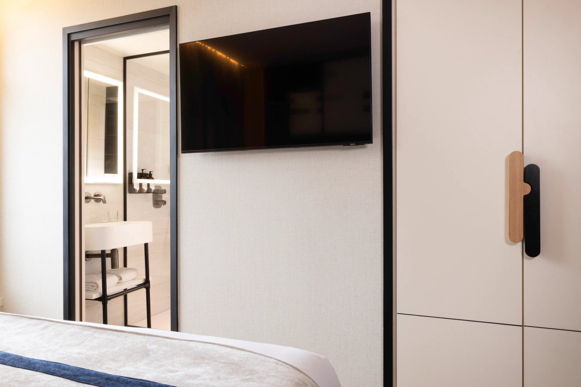 Hôtel Raspail Montparnasse Chambre Classique Salle de bain