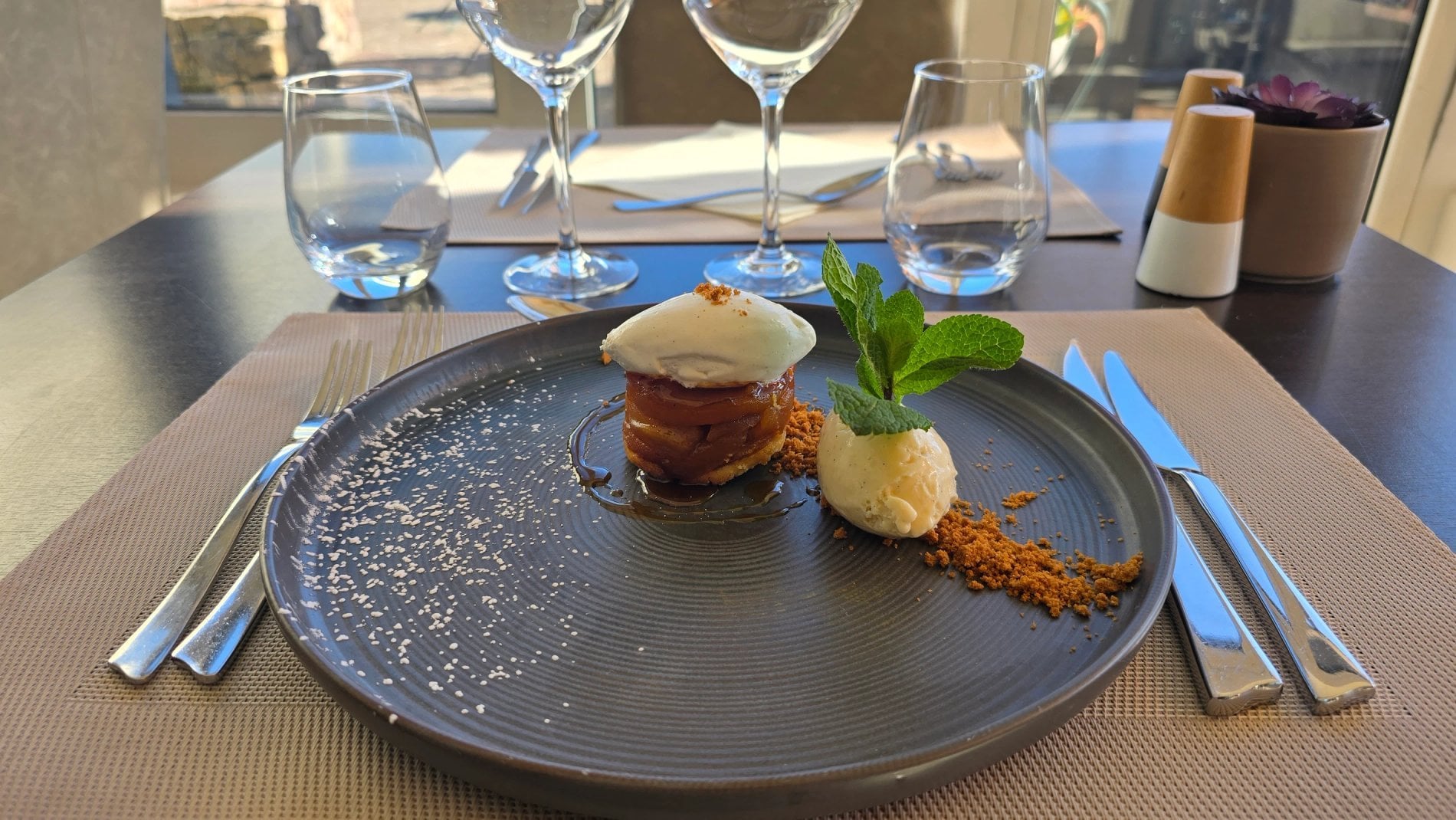 89dca6f6-79fa-43de-a90c-f1c9339217fb