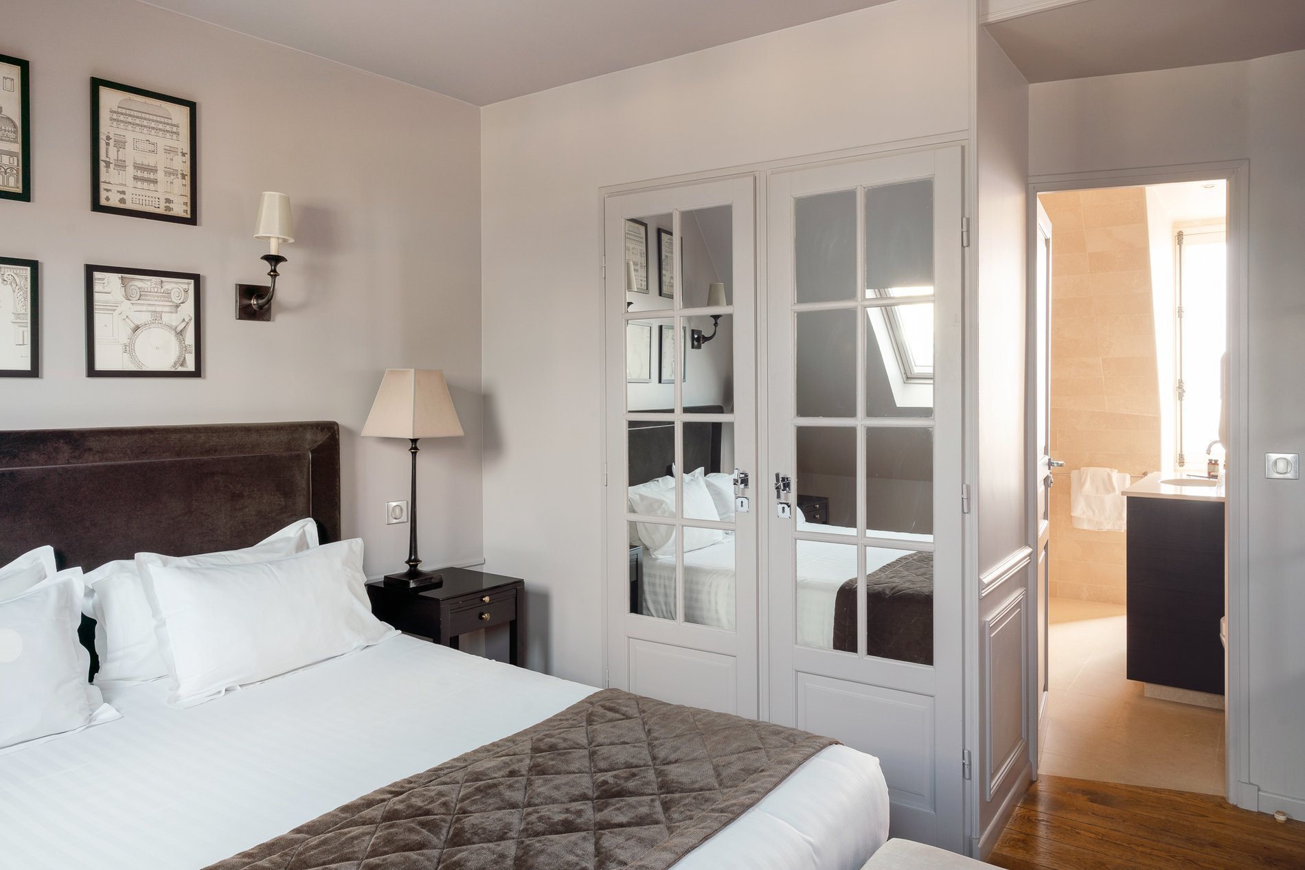 boutique hotel paris 9 - rooms hotel saint louis pigalle