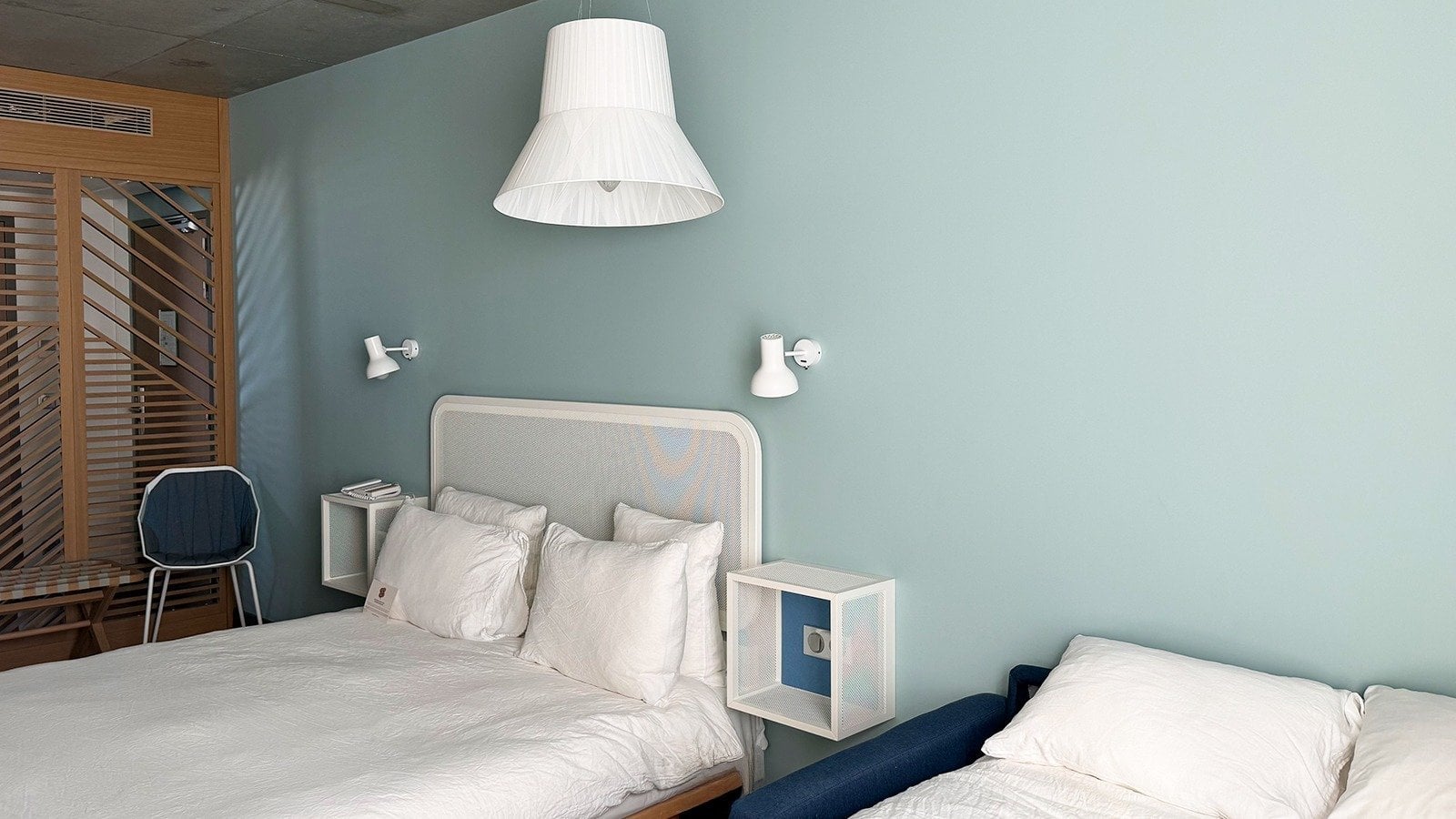 8a4b481d-874a-4e34-ada6-62ab2286ea5e