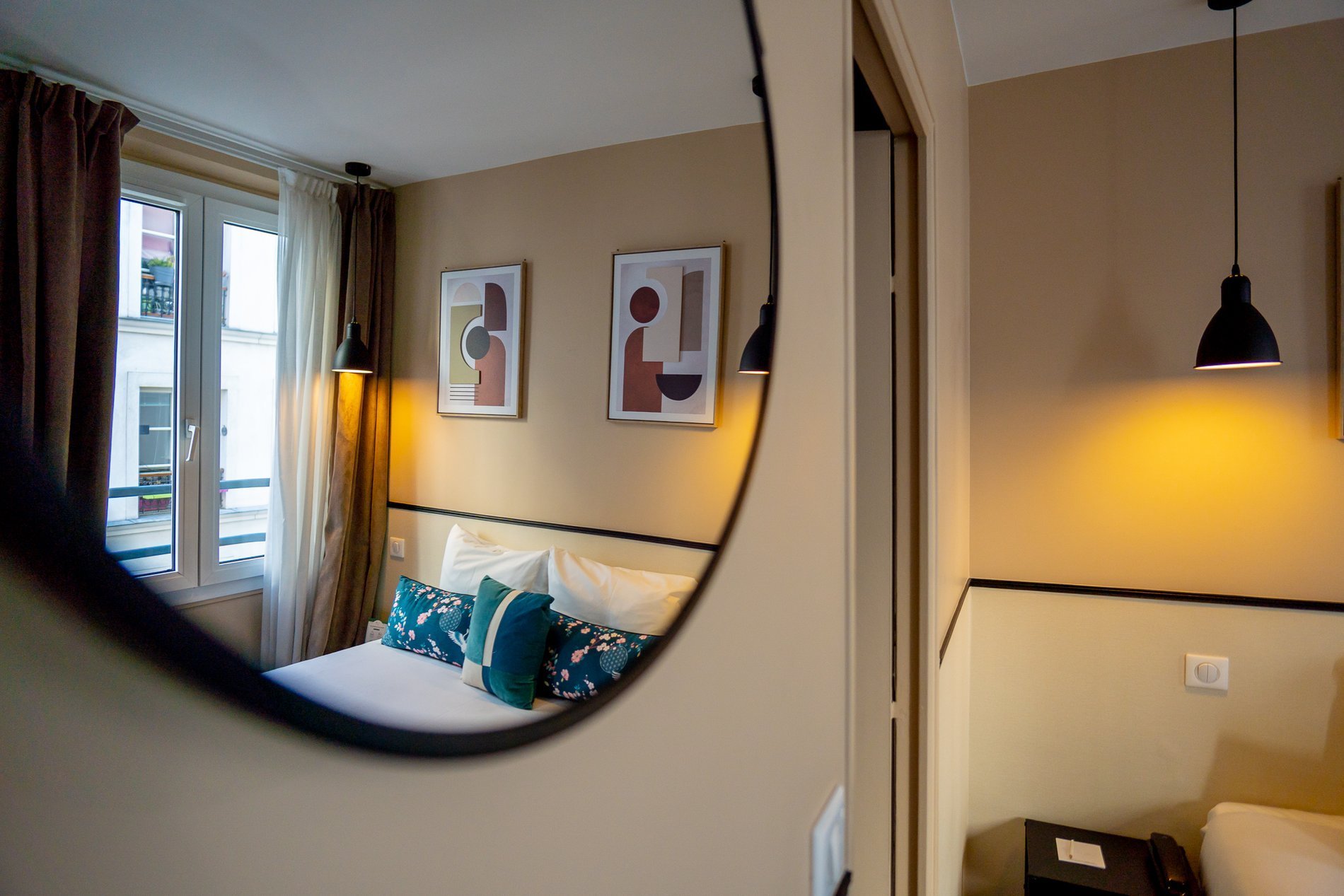 8b03b583-07b0-48c6-9595-65c0362da831