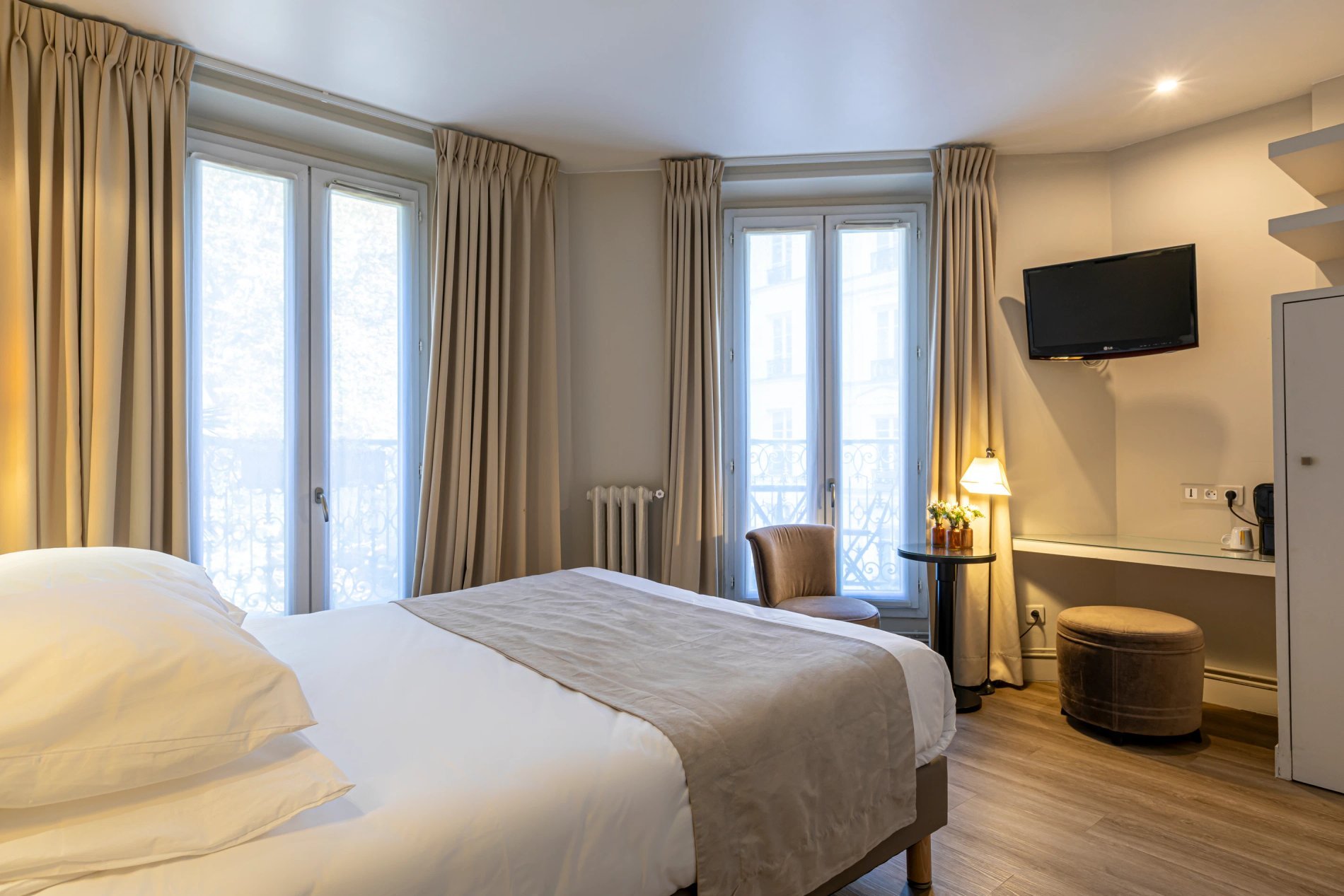 Gardette Park Hotel | Superior double with garden view and balcony