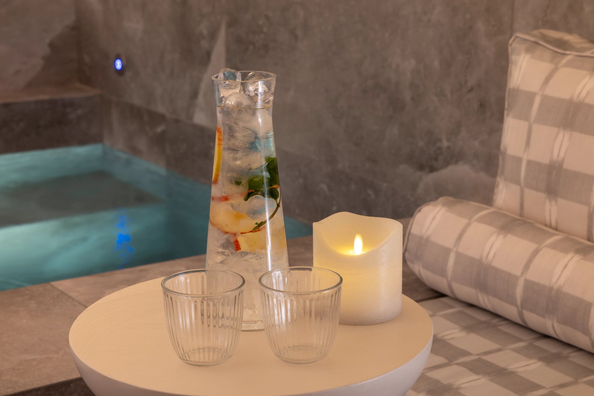 Hotel Le Lavoisier Spa Pool