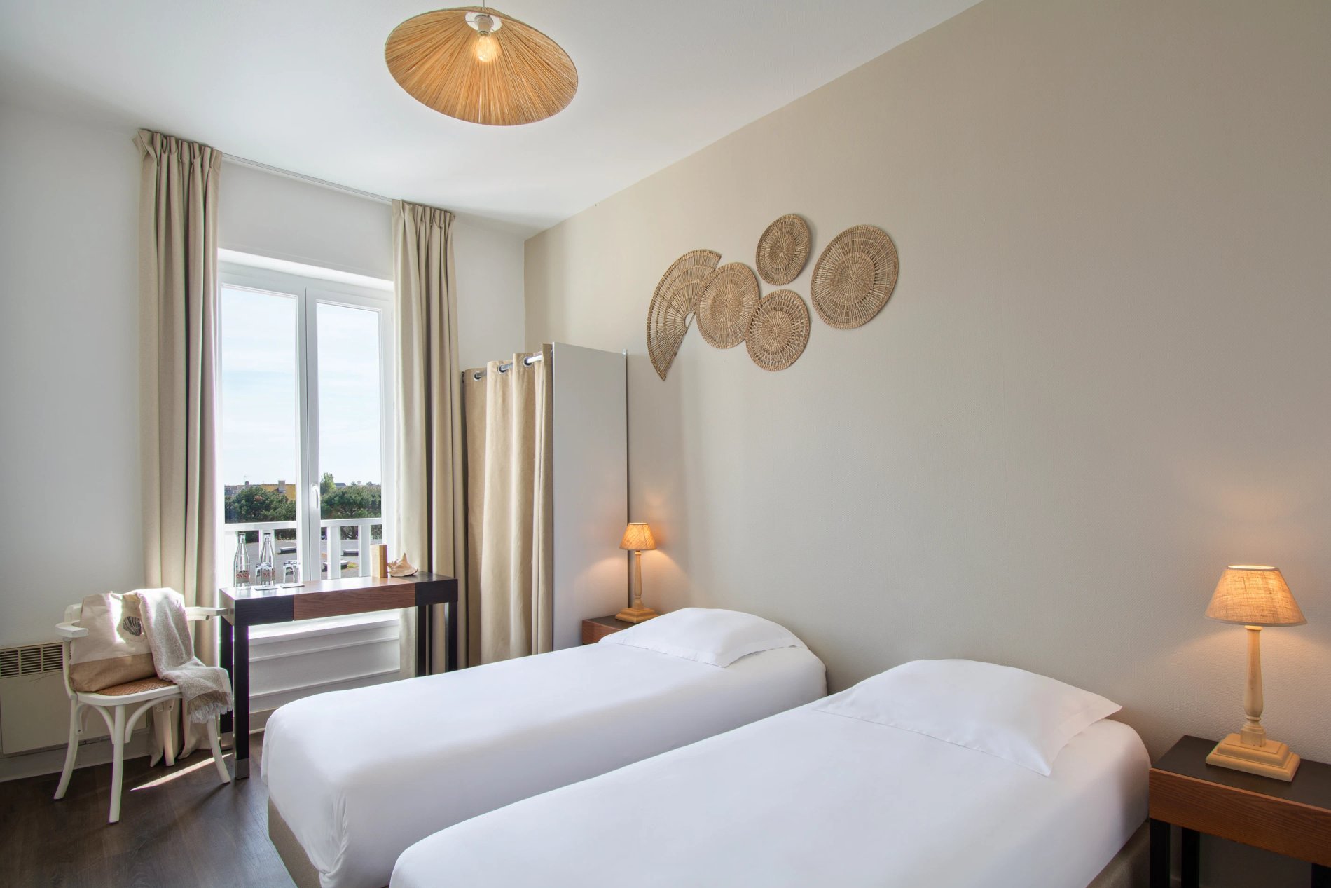 8d42159e-b8b0-45ff-b697-cfb469b73526