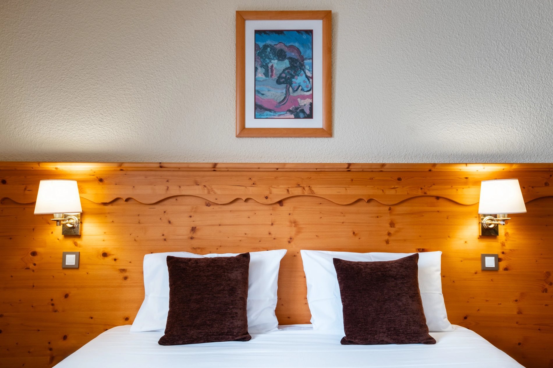 8dc8b92c-0255-4784-9e7e-7c1803e6e500