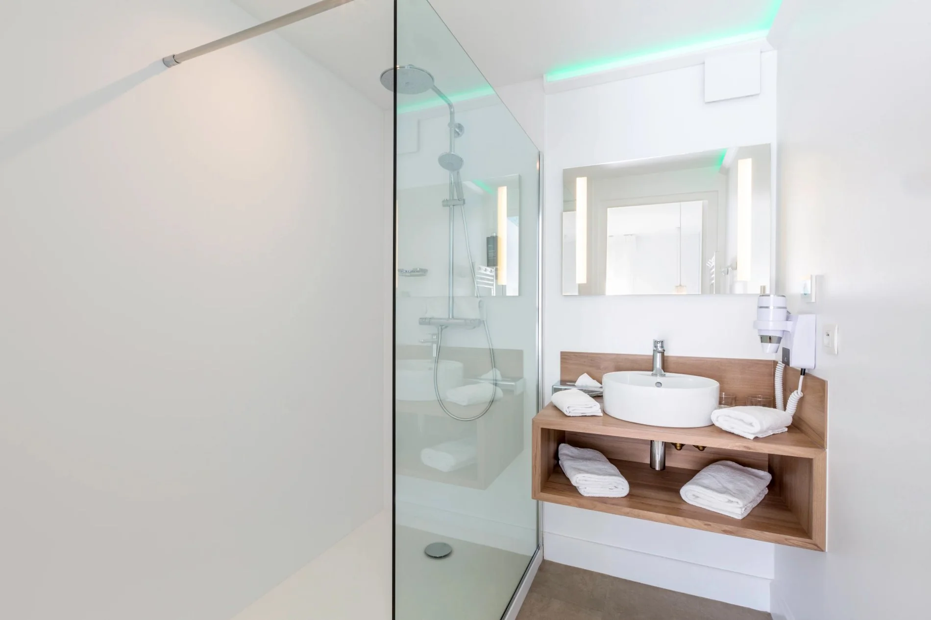 8e223cf9-182d-497b-8a05-ad1dbb9cb59b