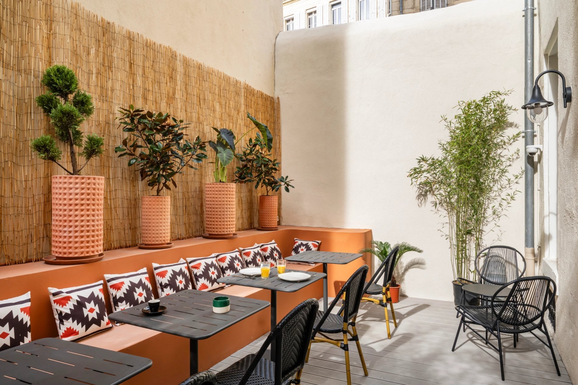 8ea5de80-4483-4c34-a27a-ddf0f034c378