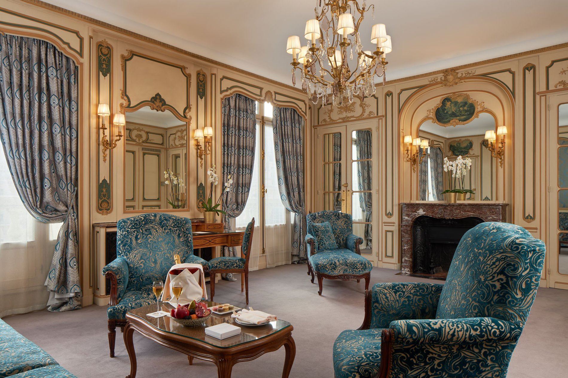 Hôtel Raphael | Signature Suite Lounge