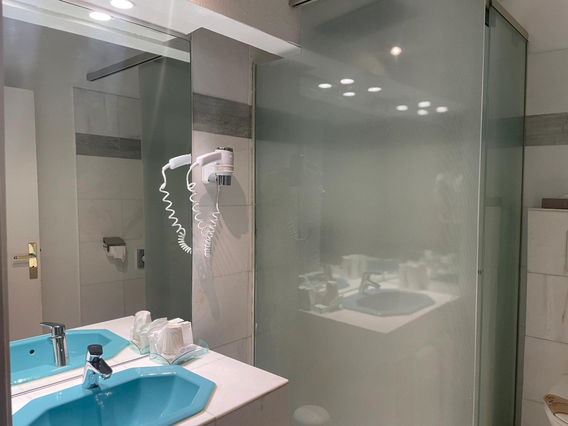 8f7c0d44-d228-4823-8251-6d1f6706163a