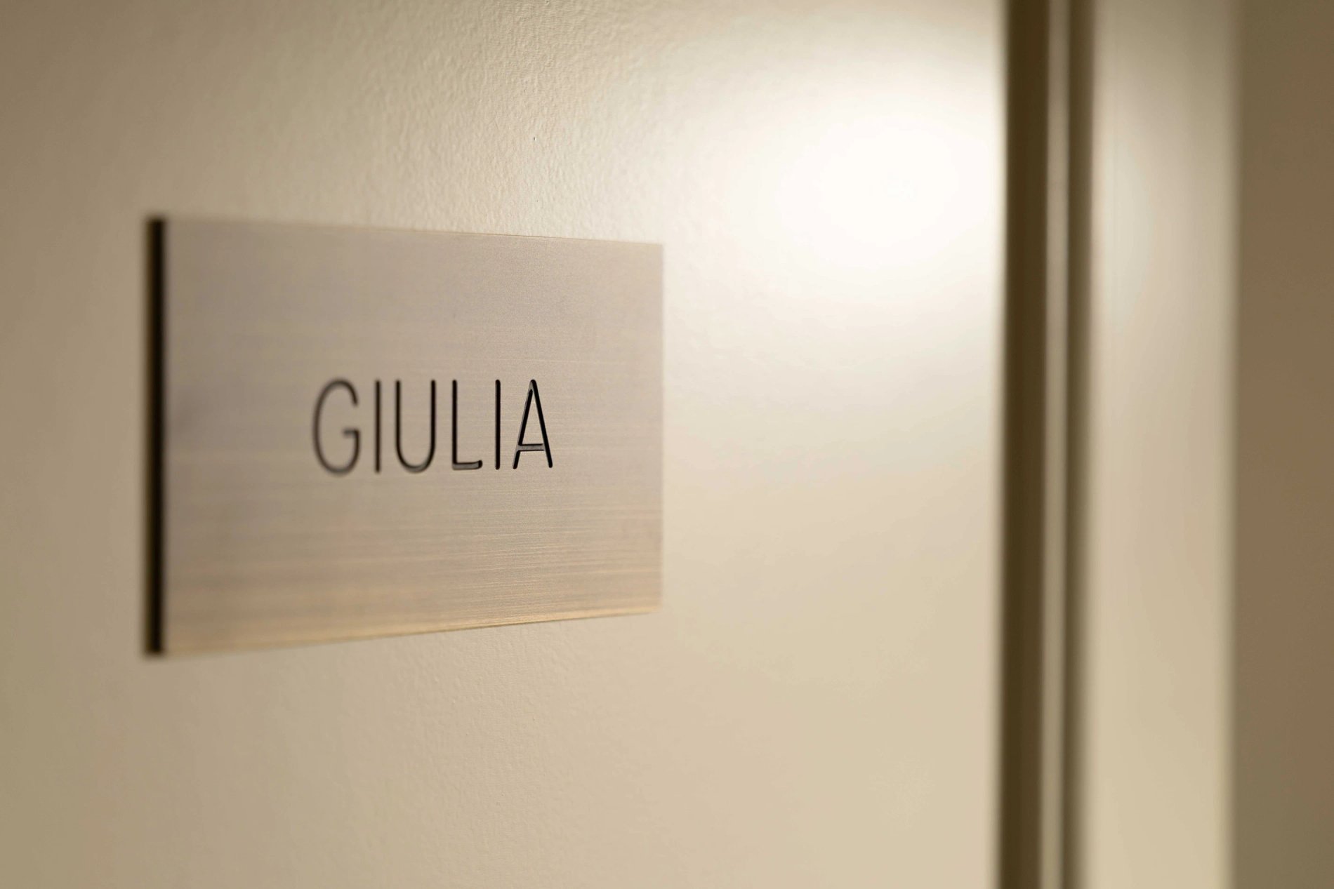 90991664-5505-4ef7-b93a-effd7b0aaa7a