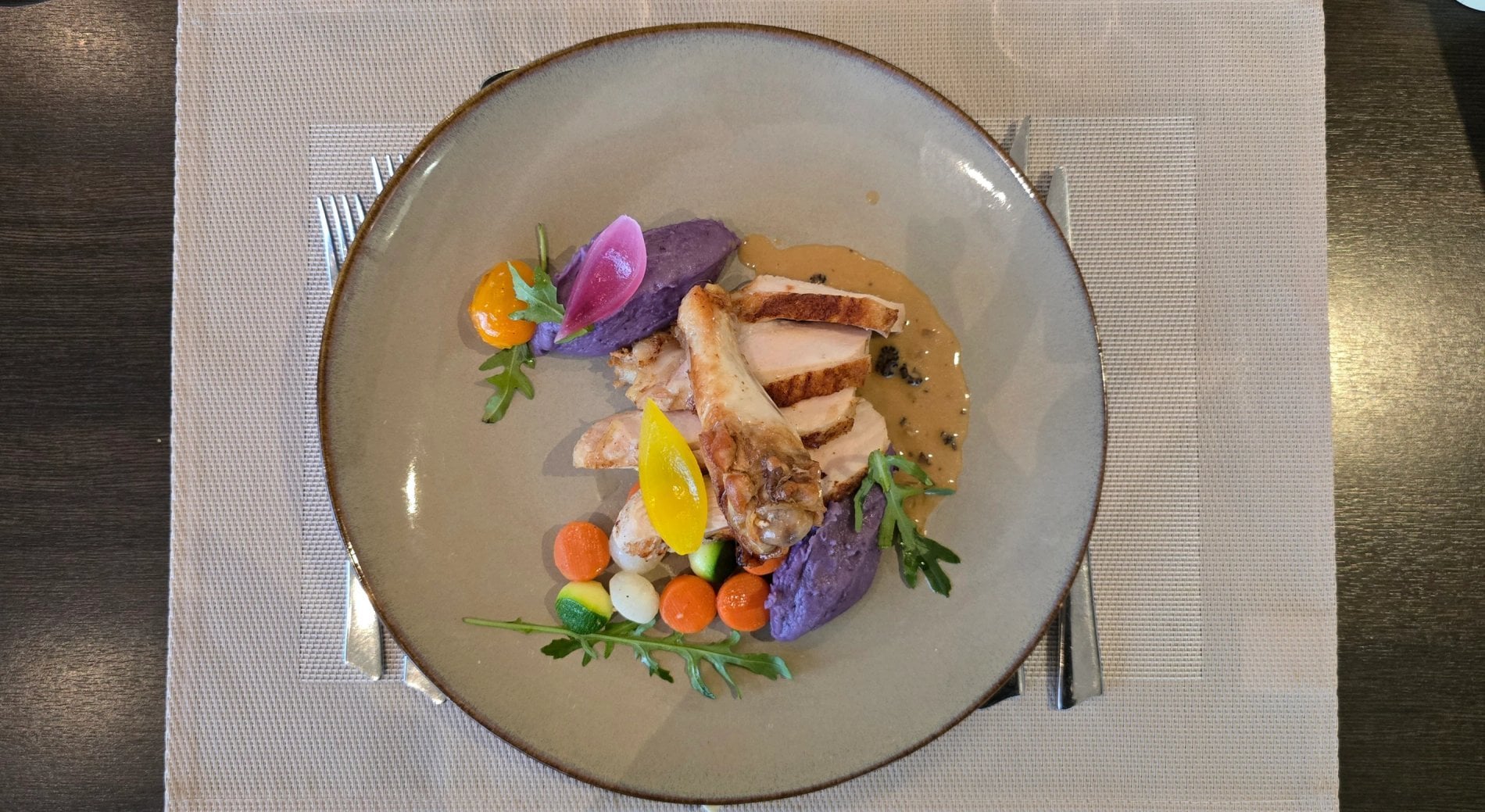 910d0d6c-c3e9-4f67-a49c-0af31e9379ce