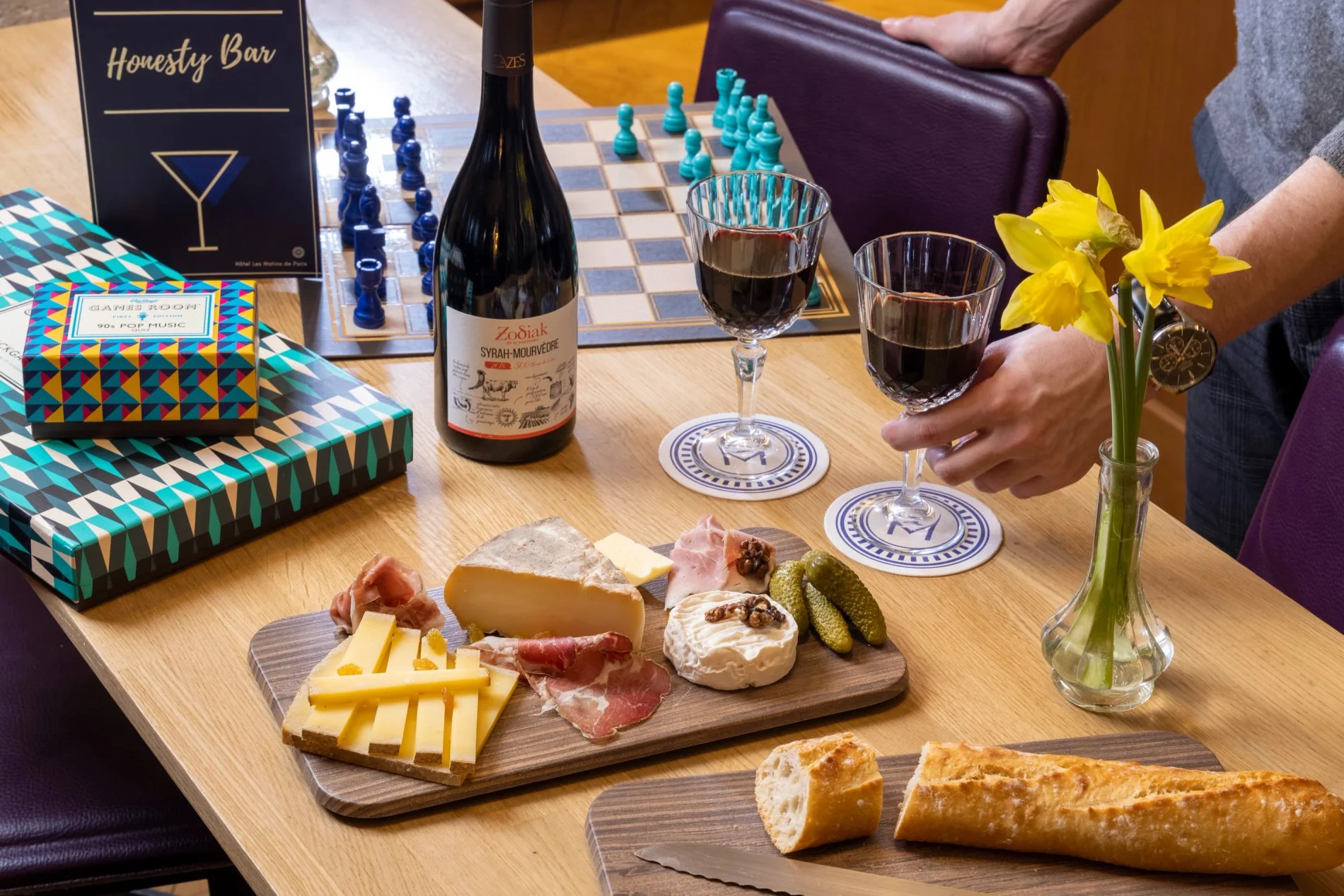 911e5a04-f7f0-4693-9451-af17db3a01a5