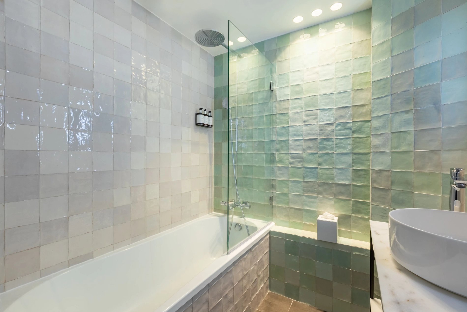 Voco Paris Montparnasse - Standard Room