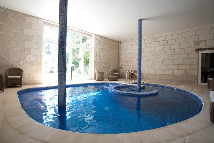 9304d73a-c264-4c7a-b4c7-effb1f83c215