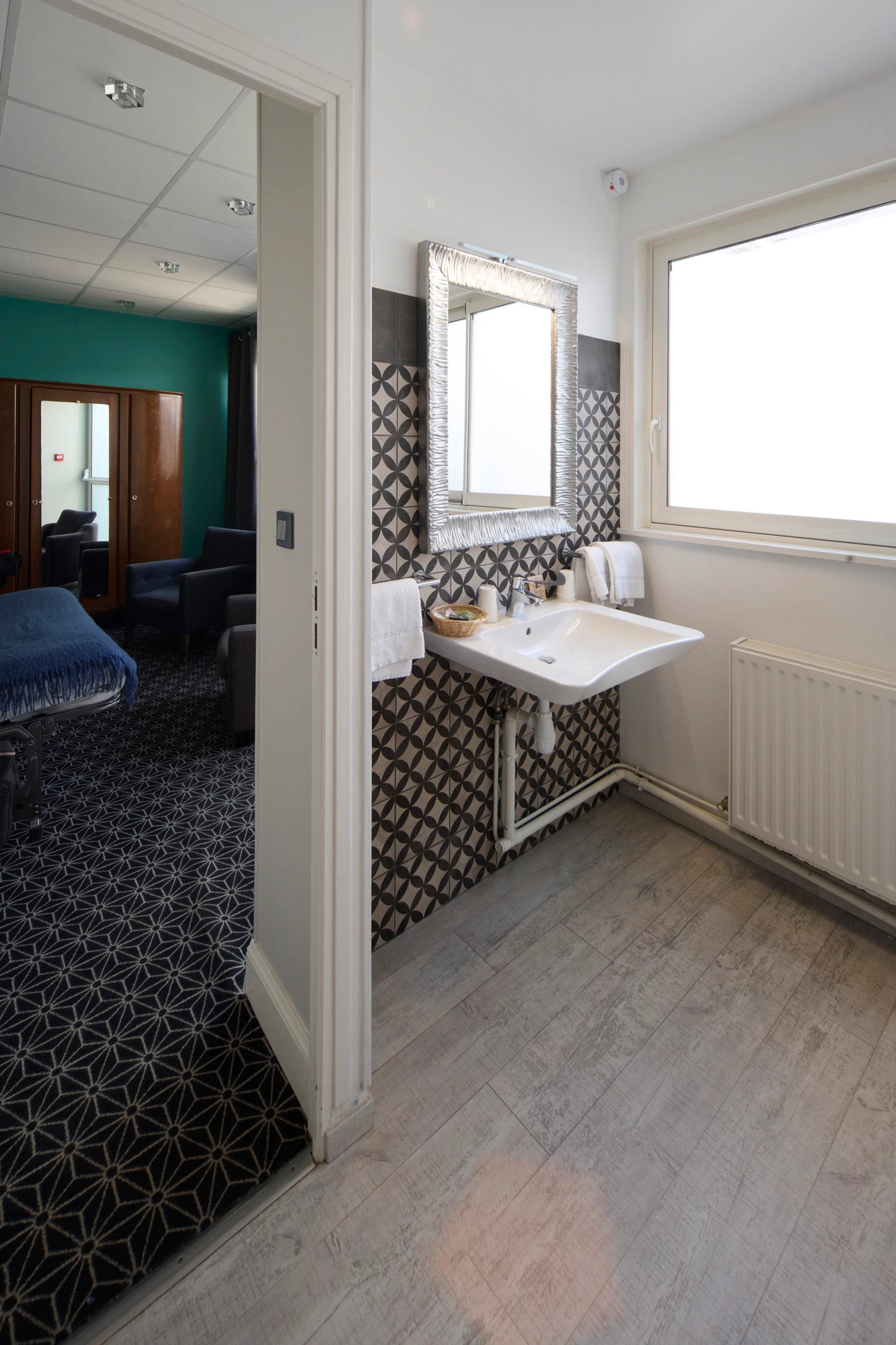 93677c0c-0725-474f-b269-c13b1c70ef81