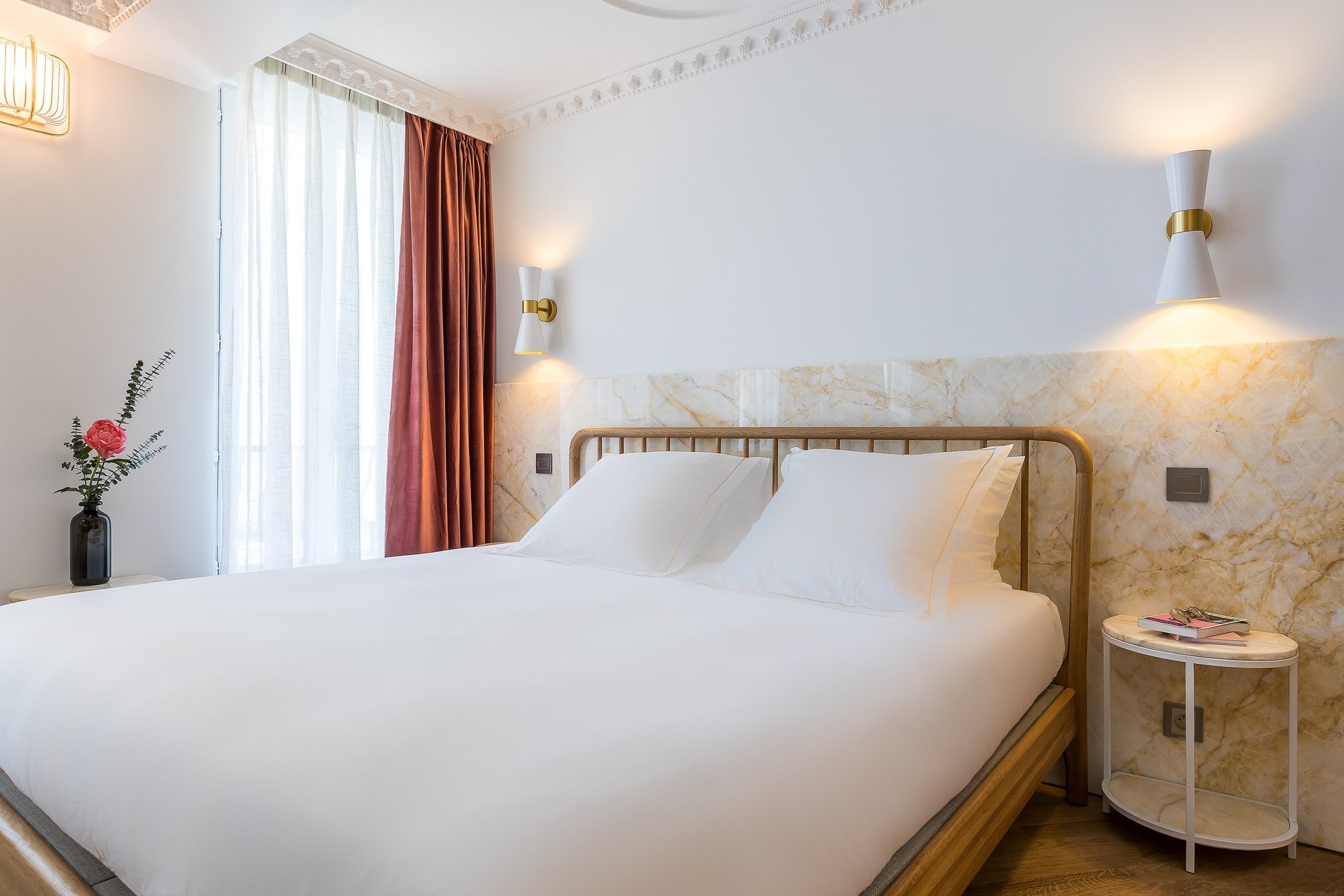 946e843b-9feb-4ec1-9844-c28b0f48172d