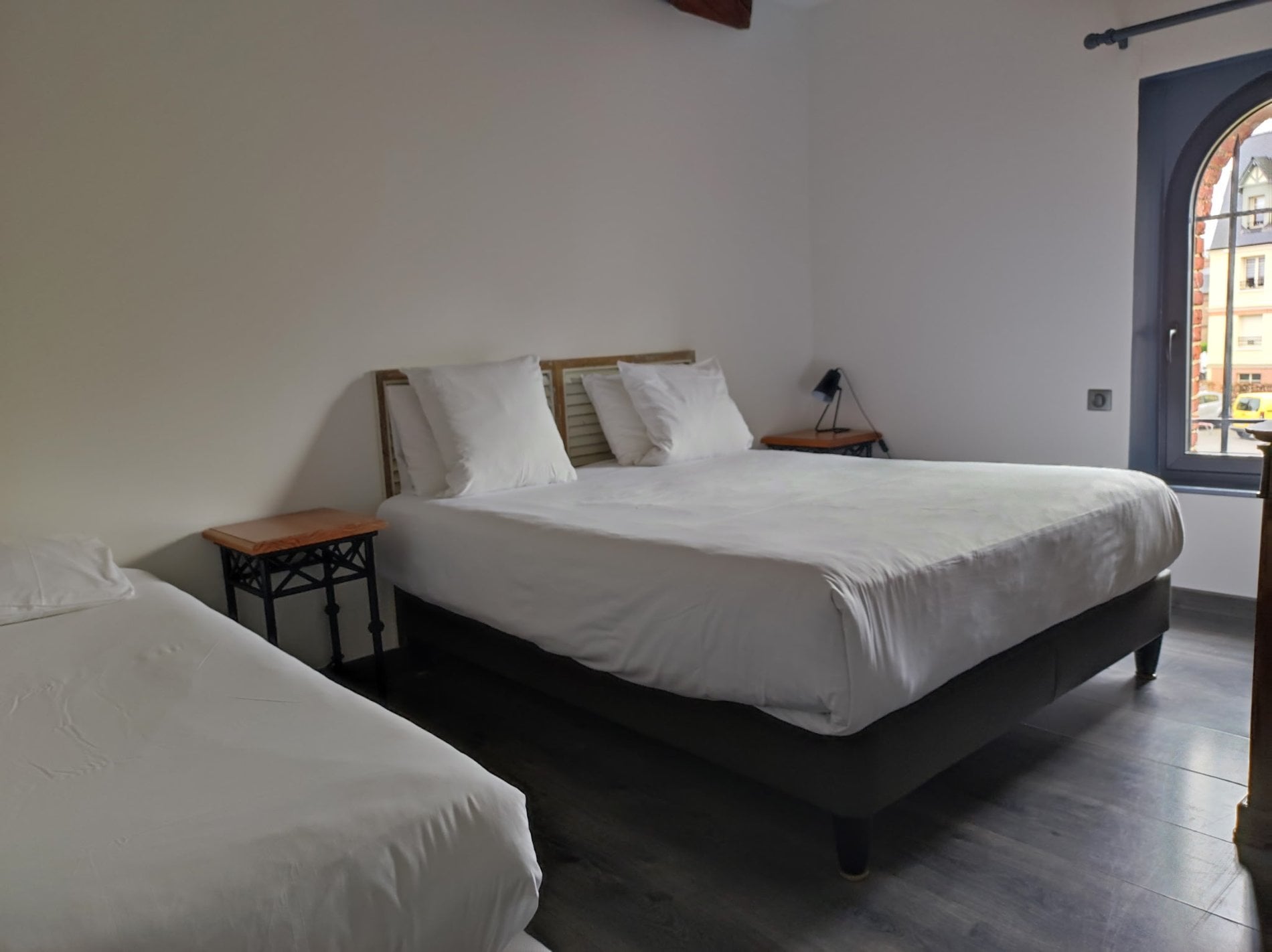 948e88aa-206a-46a1-b760-6400373716b5