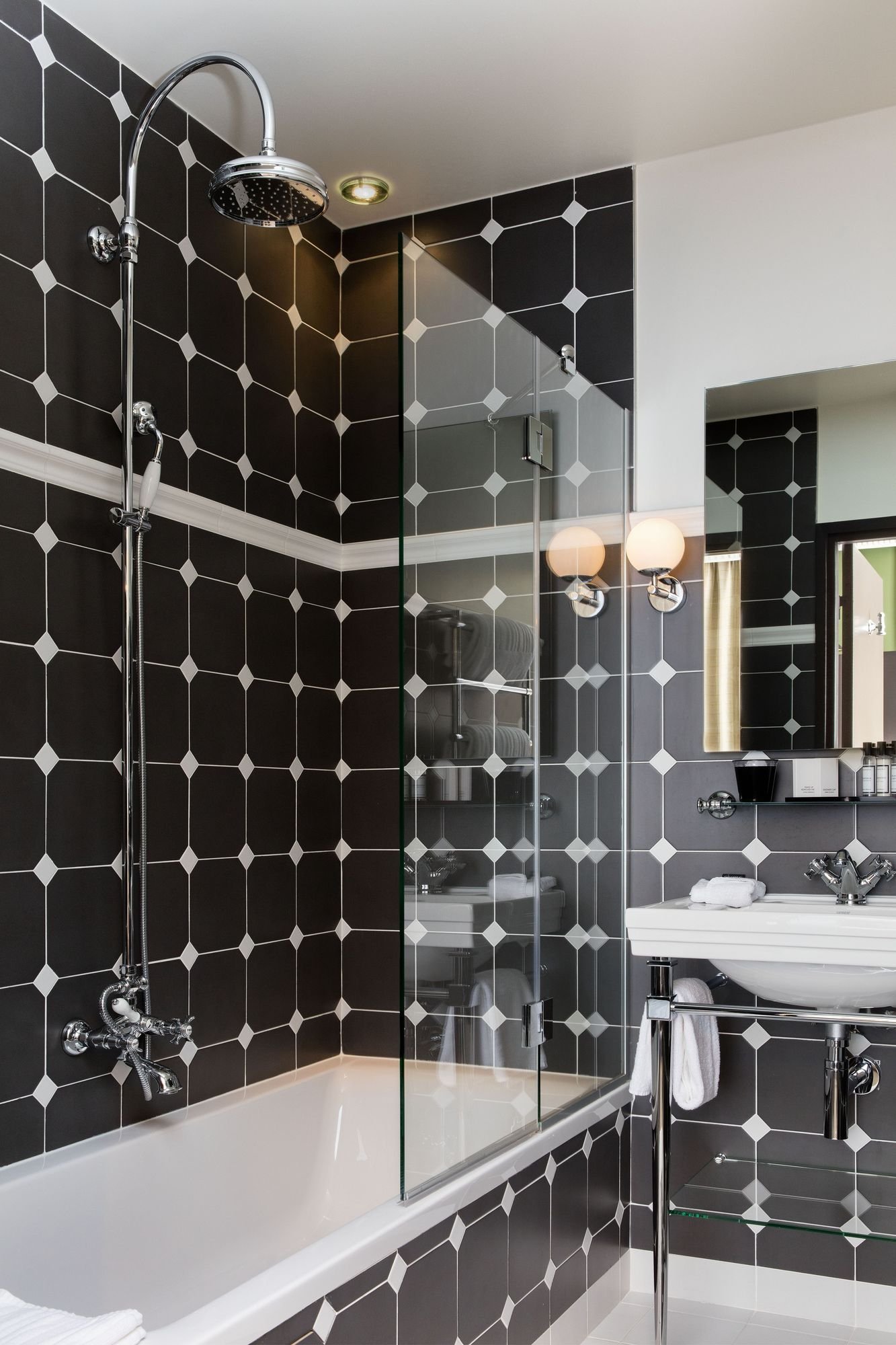 Hotel Monsieur Suite Guitry salle de bain