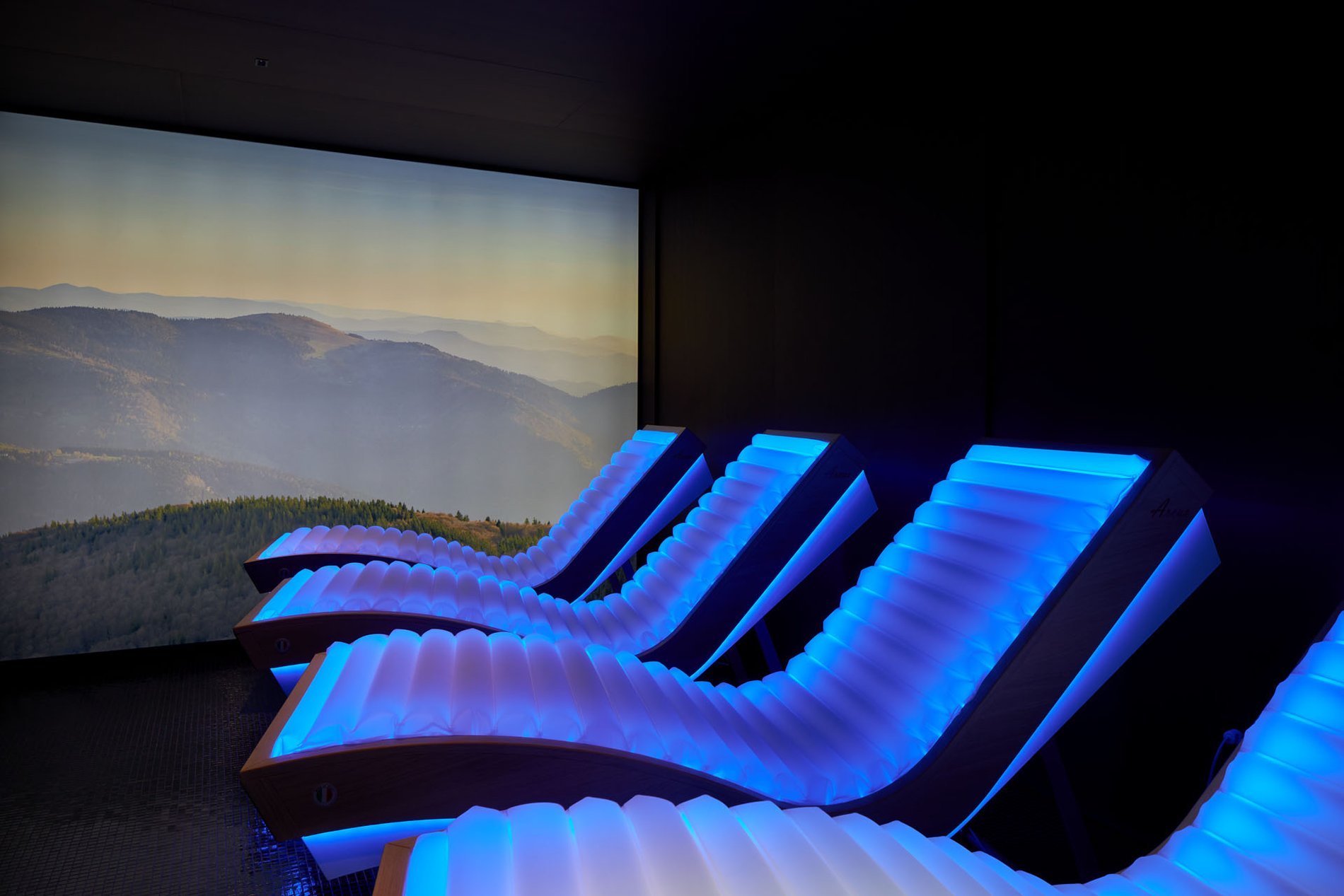 Spa by Clarins - L'Esquisse Hotel & Spa