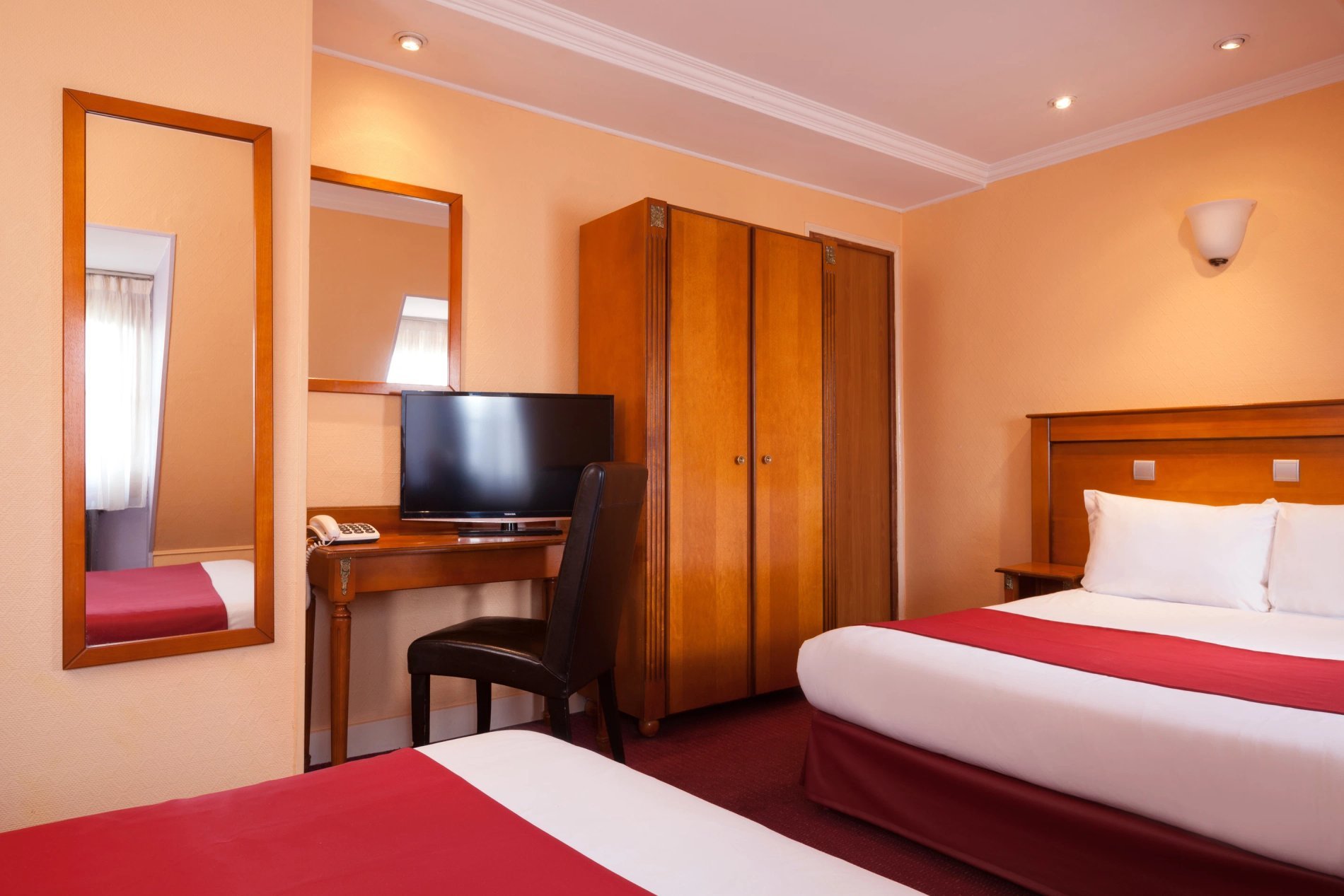 951360e4-3e17-4e25-ab70-c68892ddd26d