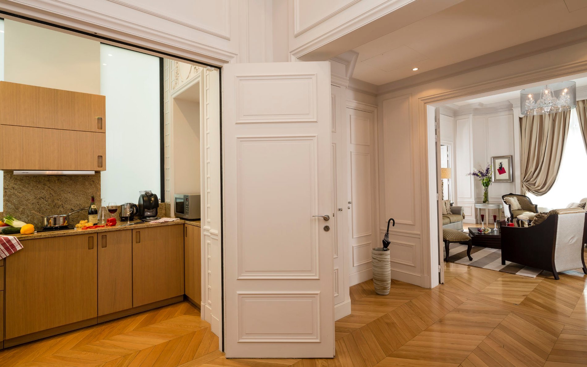 Majestic Hotel-Spa Champs-Elysées Prestige Suite