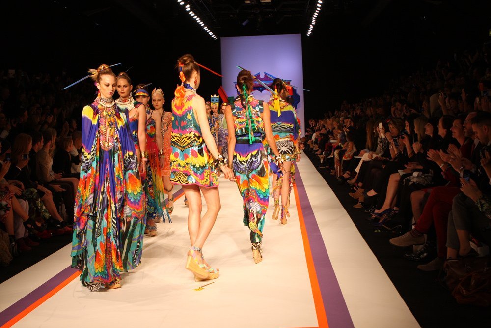 9 hotel confidentiel pres fashion week femme