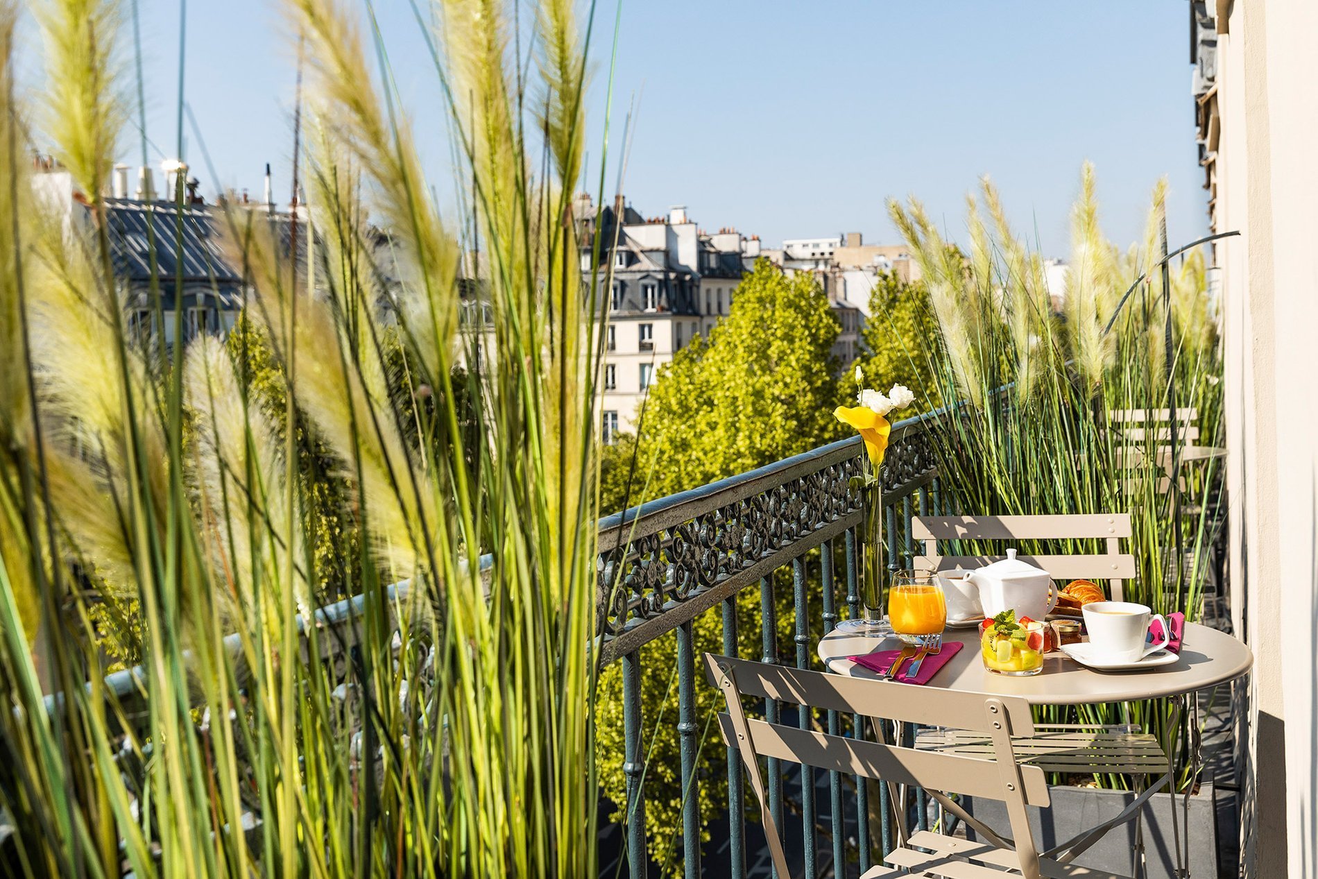 Best Western Premier Marais Grands Boulevards Balcony
