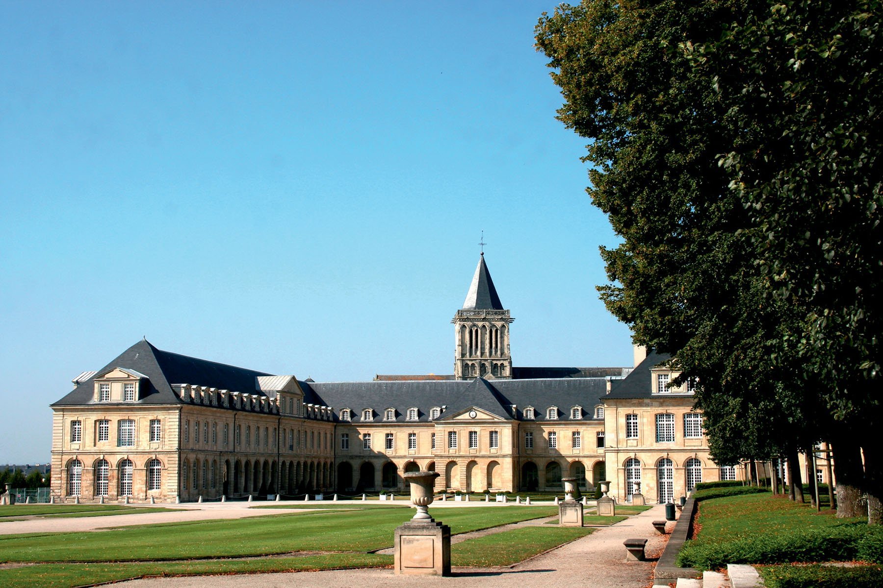 Hôtel SPA Le Lion d'Or | Tourism