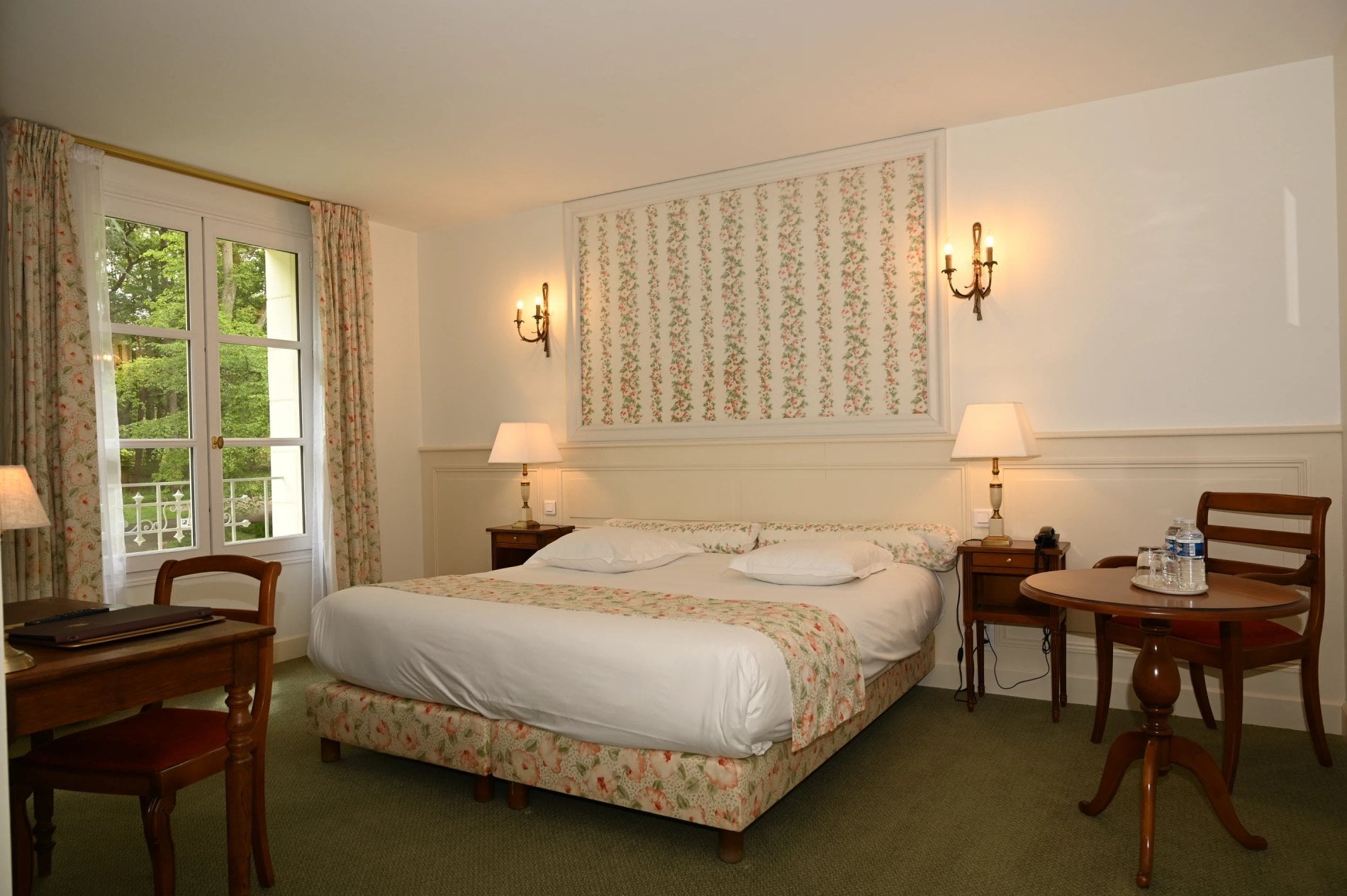 9768251d-b4e7-4161-8f0f-93a6e9e242e6