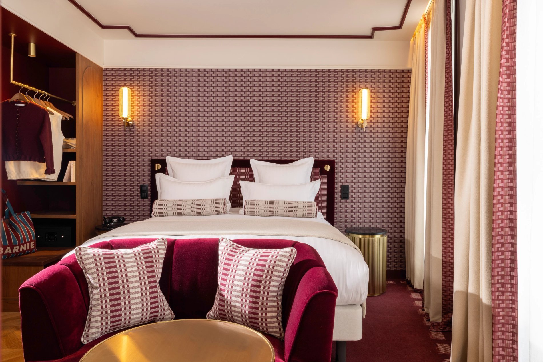 Hotel Filigrane | Deluxe Room Closet