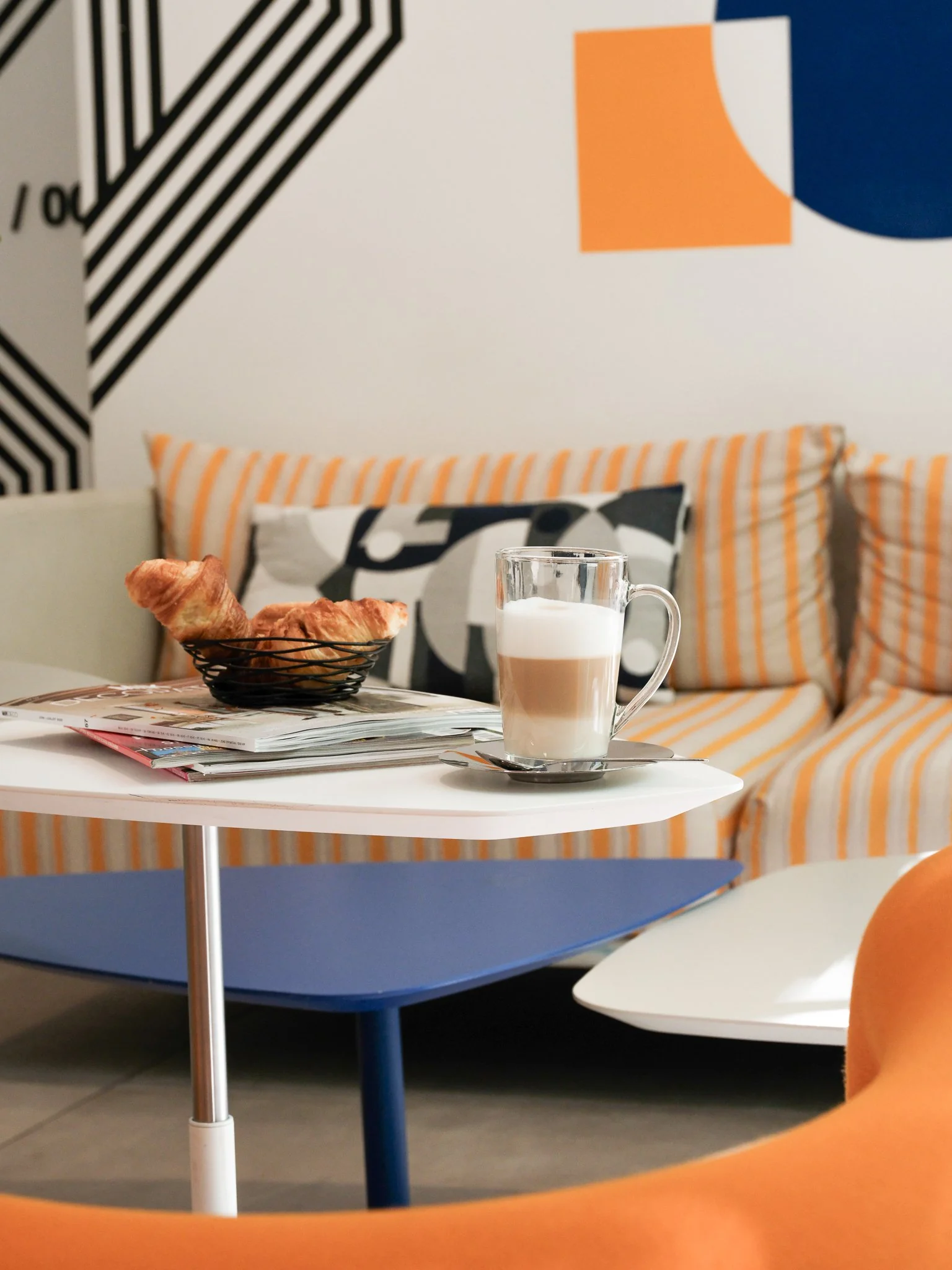 9830a2b4-f256-4ee5-a6db-5fc8e2a03f0b