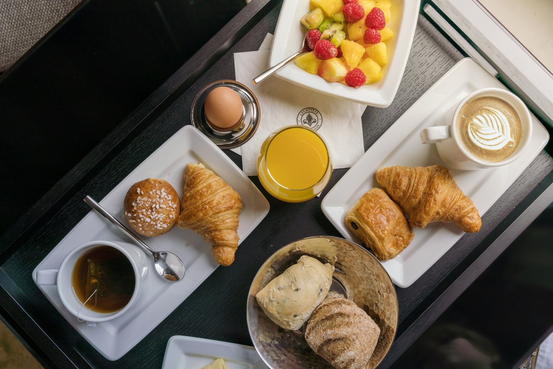 hotel paris pigalle - breakfast