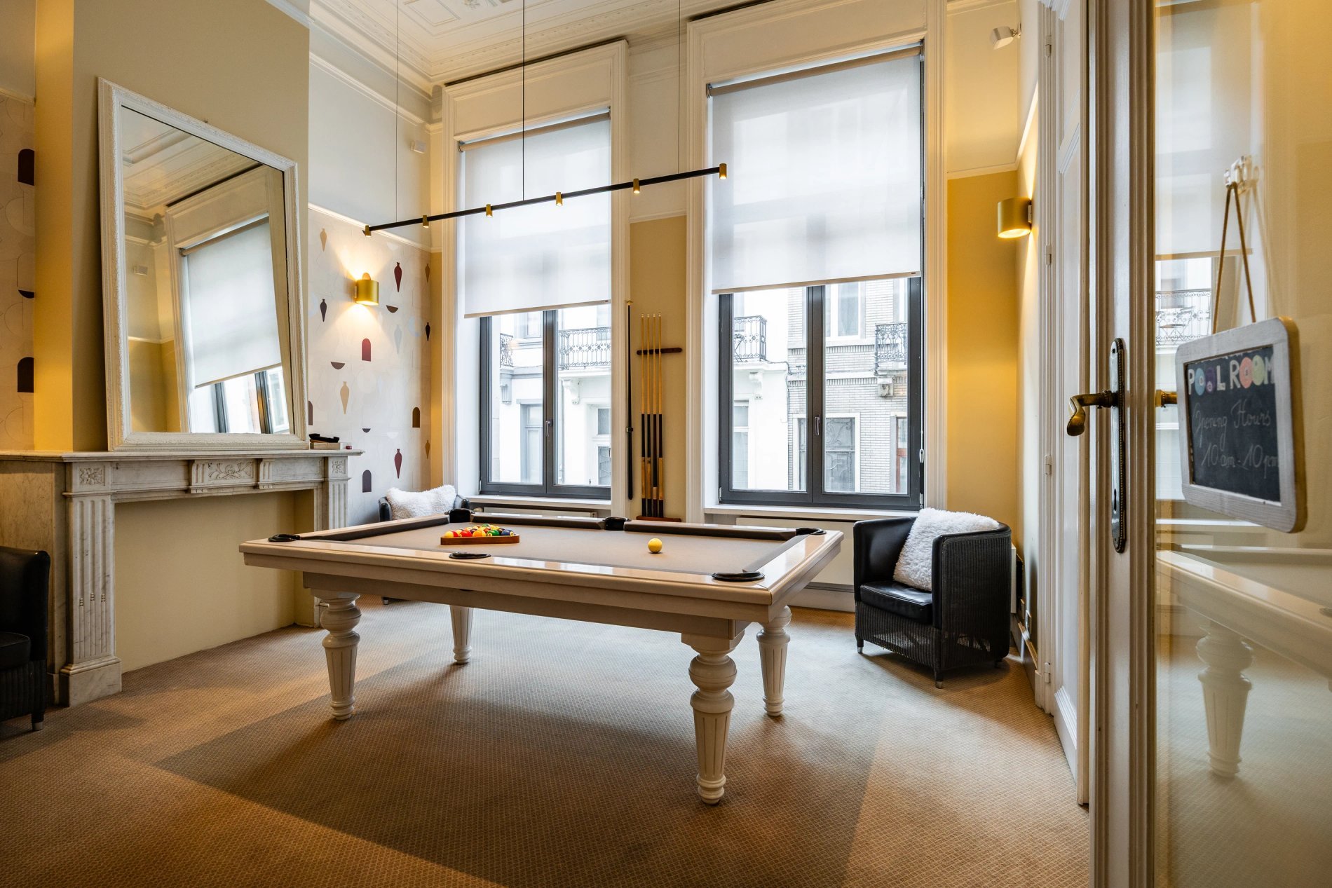 994a89b9-b6a0-49fb-a2b0-a2ffdf2b28f8