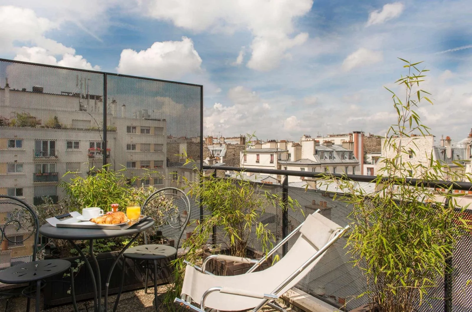 Dièse Hôtel Bastille | Cheap hotel in the 11th district