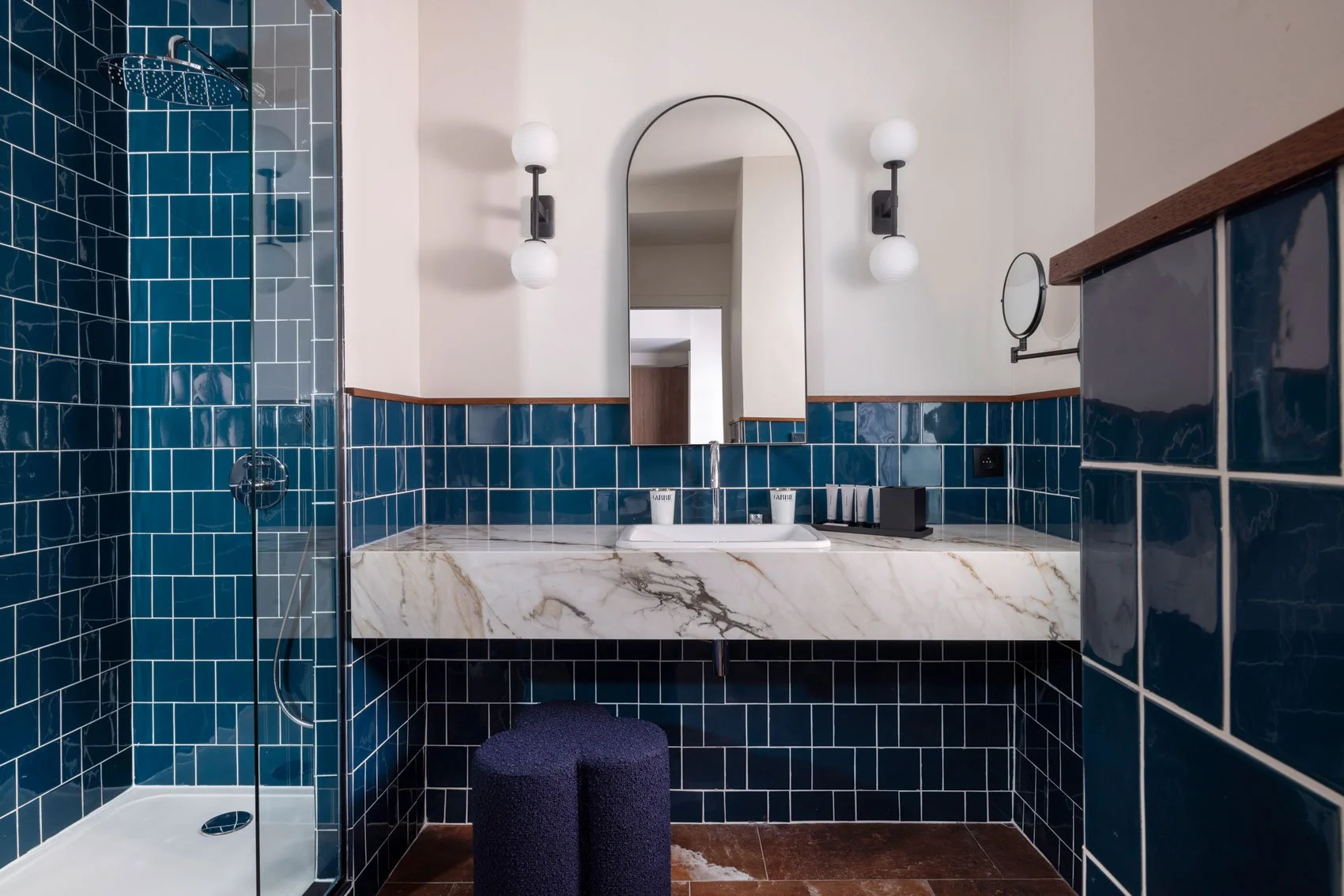 9a369a70-08b1-4d7f-8729-b22b832acea2