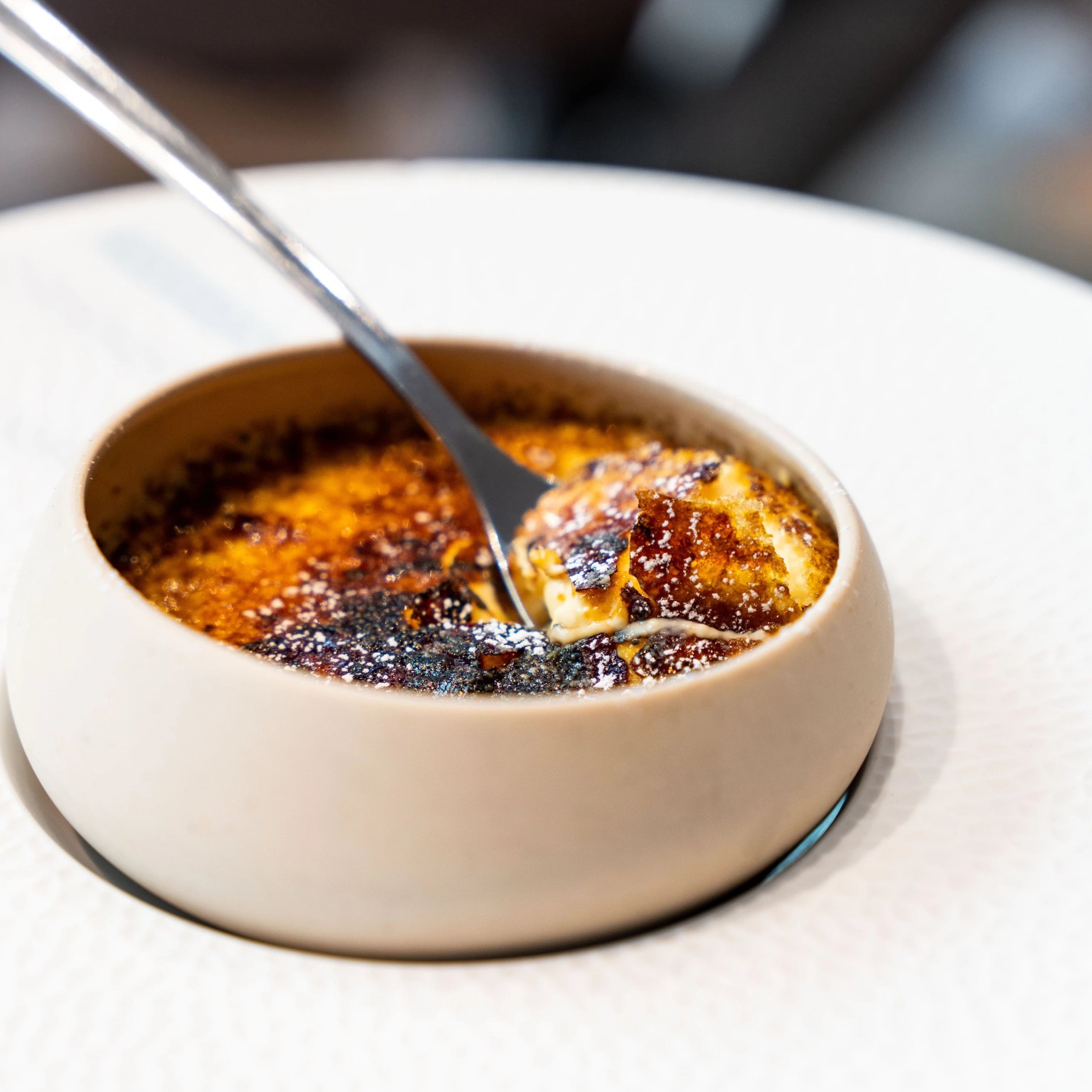Crème brûlée im B’Comme, Louvain-la-Neuve