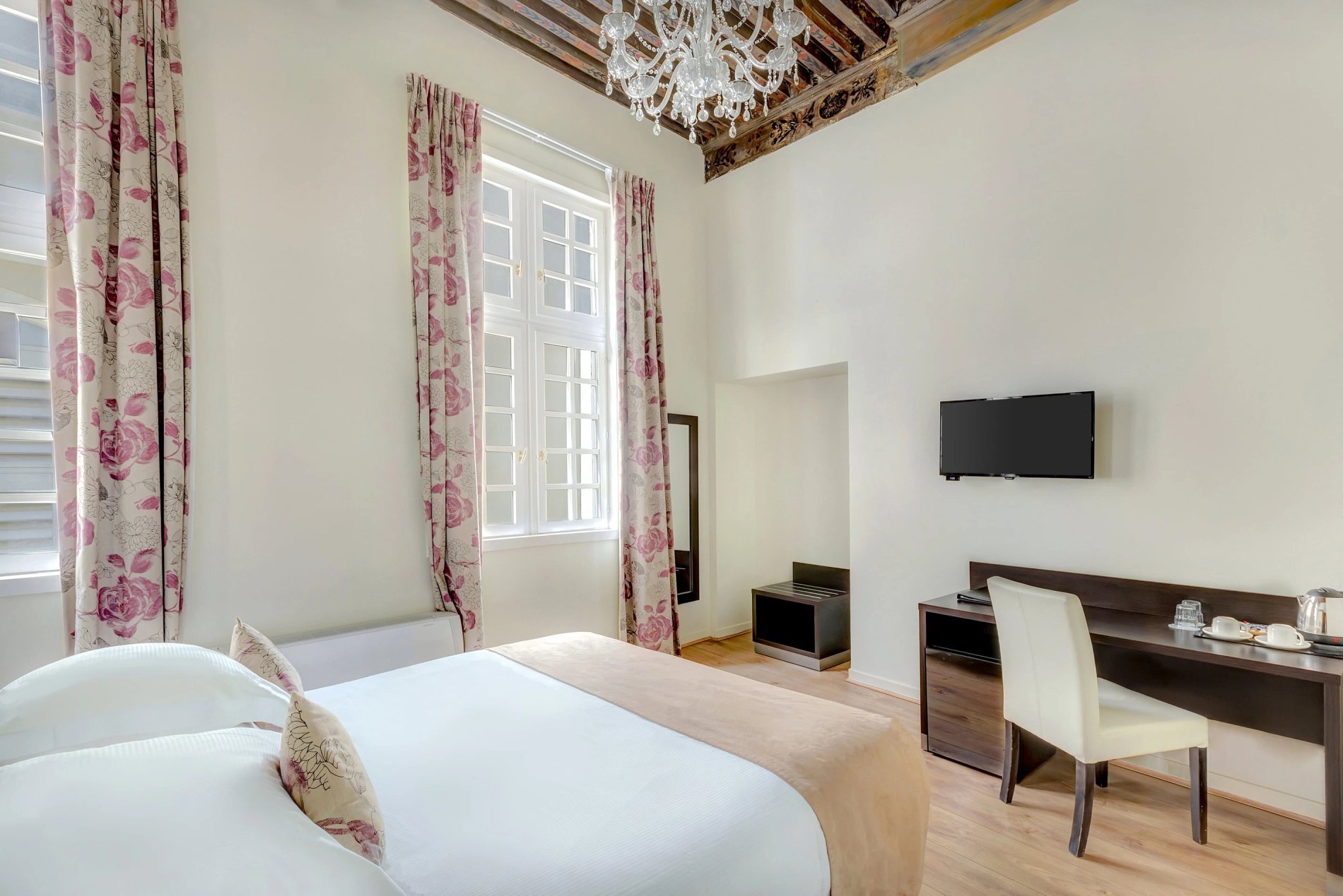 Best Western Marquis de la Baume Superior room